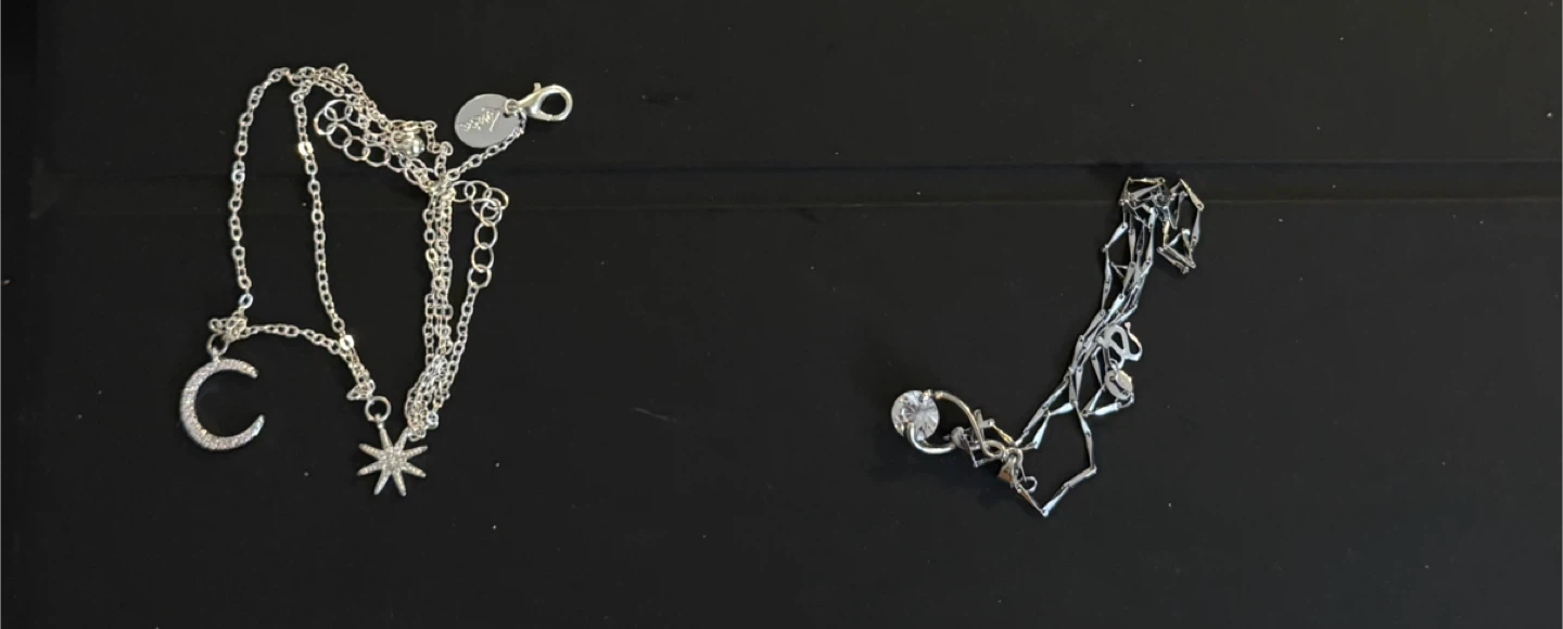 necklaces ⚠️msg with pickup time ;click pictures for detail