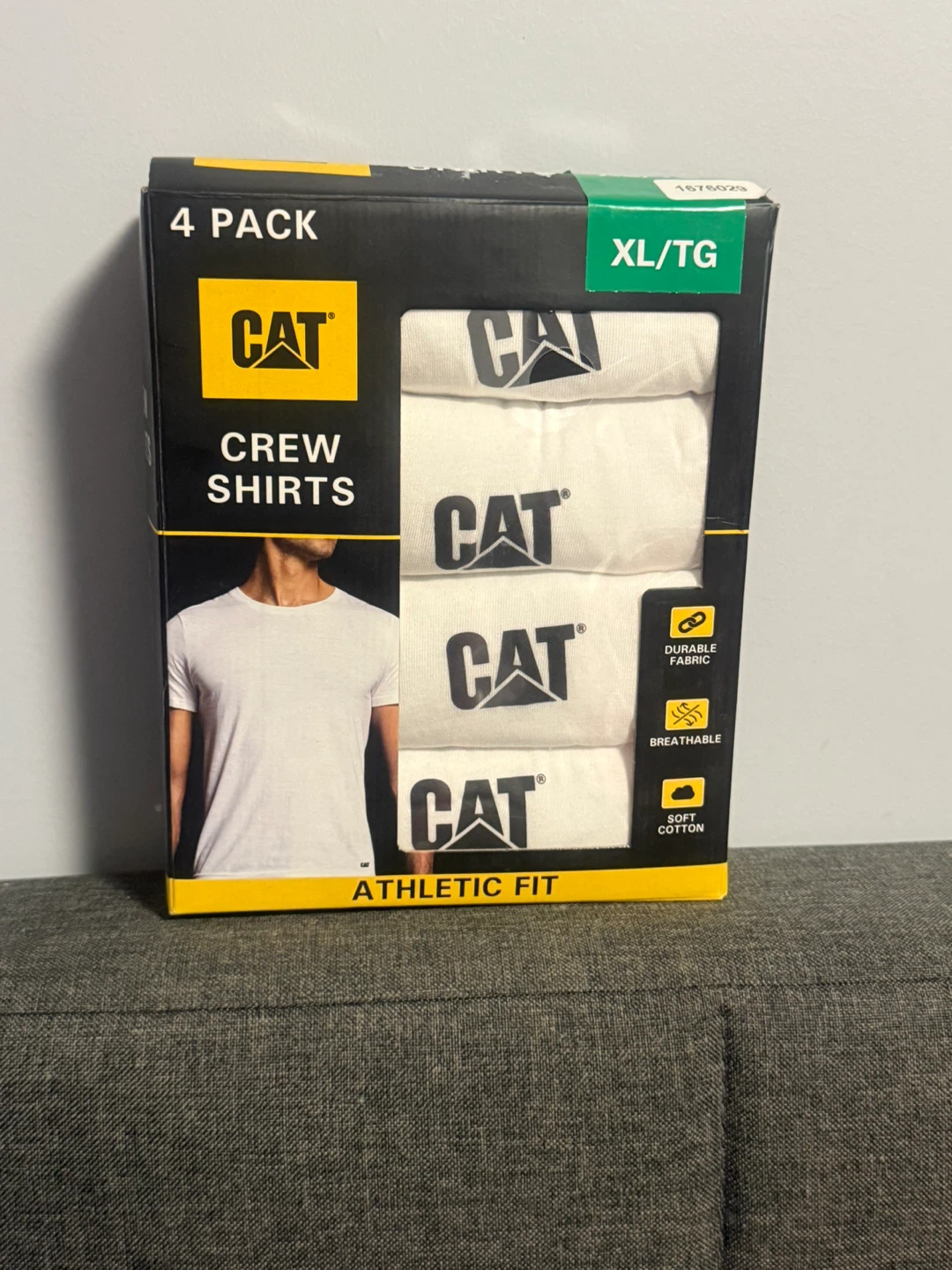 CAT Crew Shirts - 4 Pack XL/TG -short sleeve