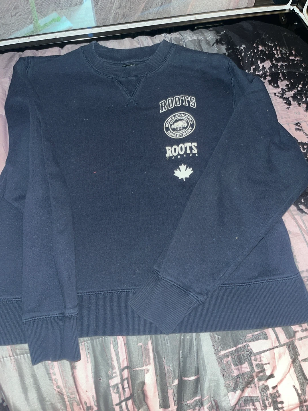 Roots Navy Sweatpants Size L and pull over - photo 4