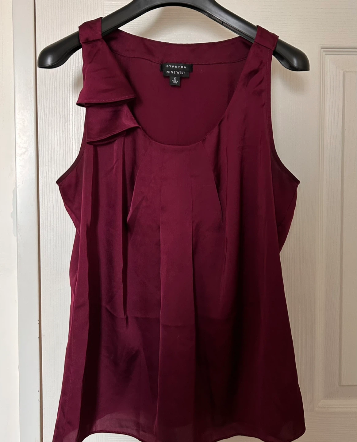 Nine West Burgundy Sleeveless Top Size 6 - photo 2