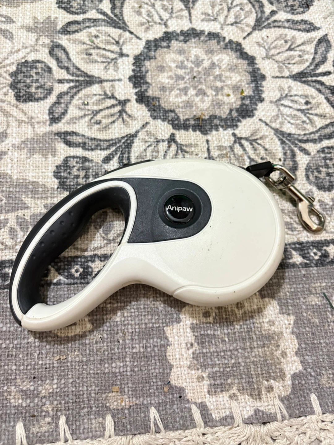 White Dog Leash retractable - photo 2