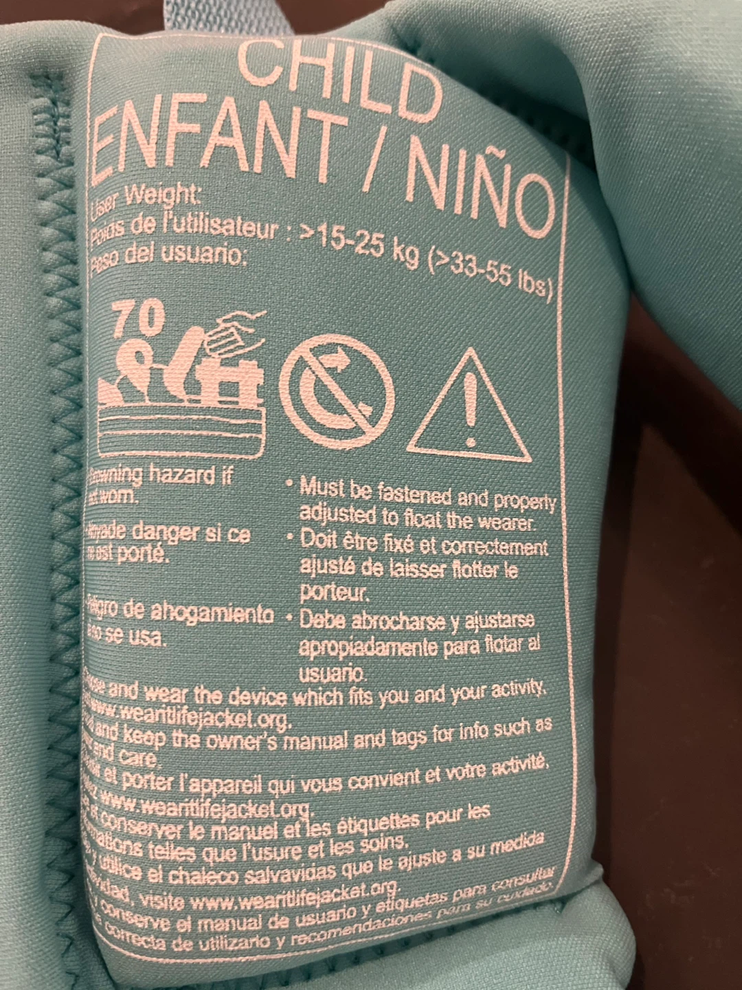Child’s BNWT Life Jacket - photo 2