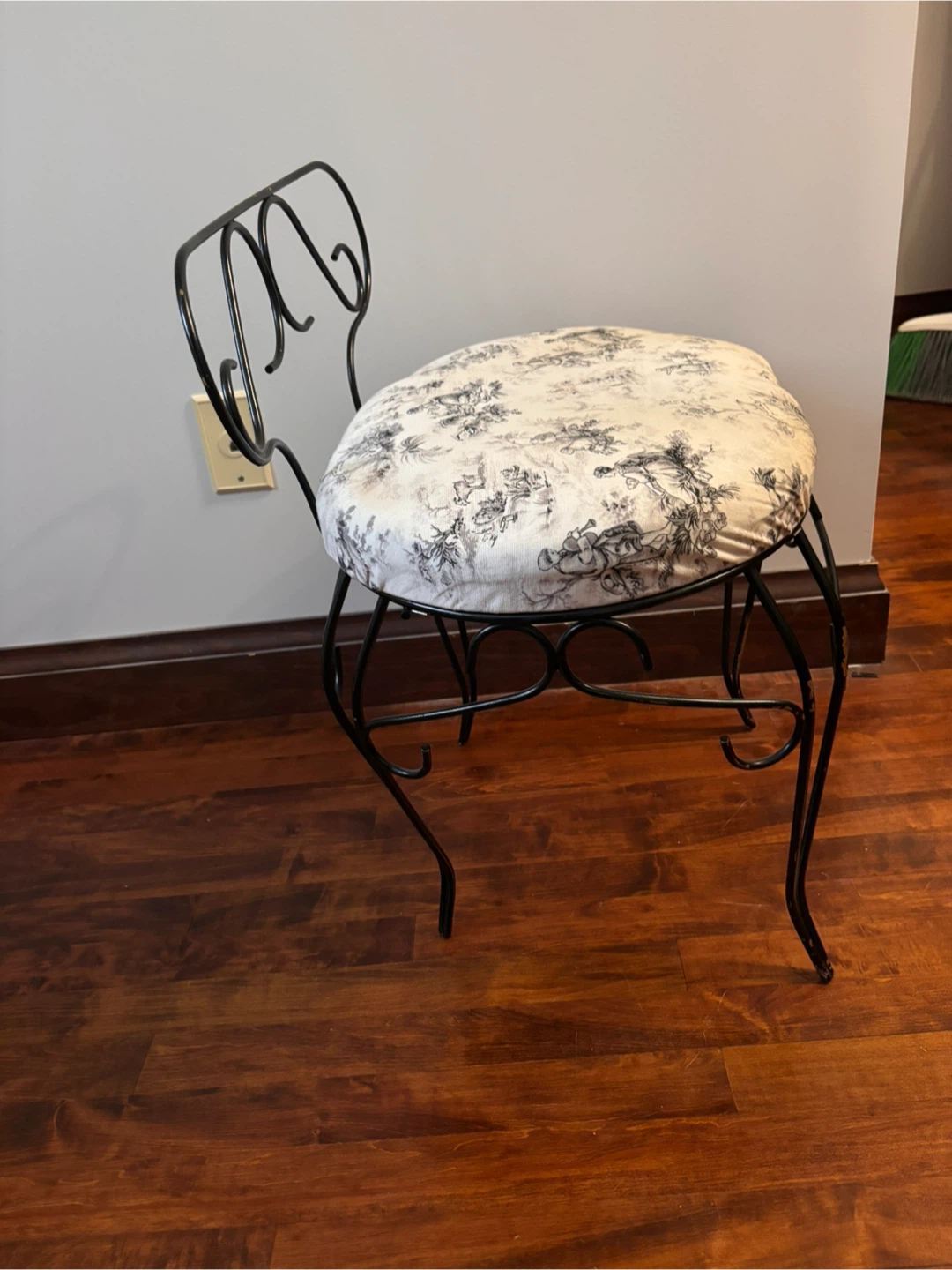 Wrought-Iron Accent / Vanity Chair with Toile Upholstery - photo 5