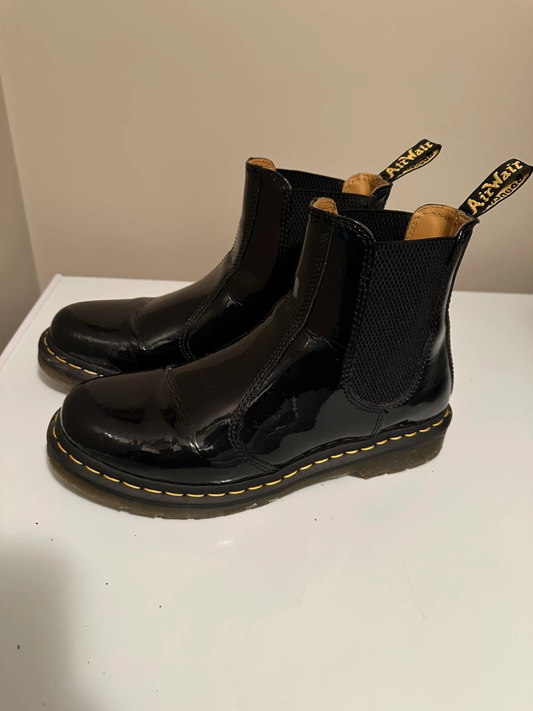 Dr. Martens 2976 Chelsea Boots - Black Patent Leather - photo 4