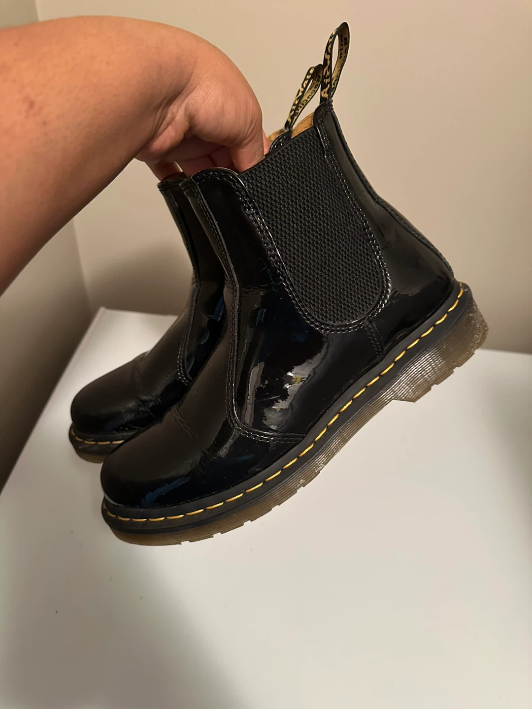Dr. Martens 2976 Chelsea Boots - Black Patent Leather