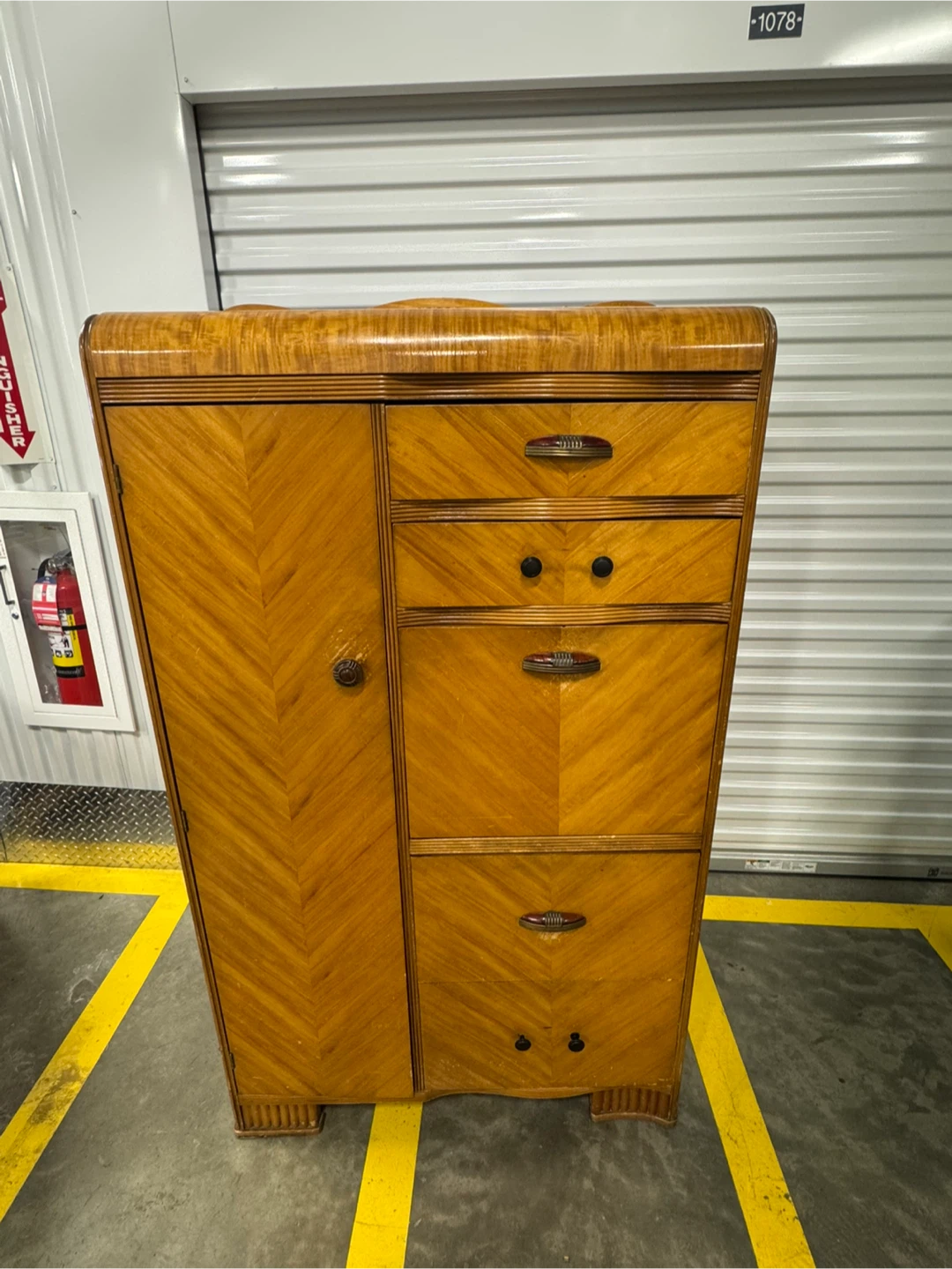 Free delivery wardrobe & desk