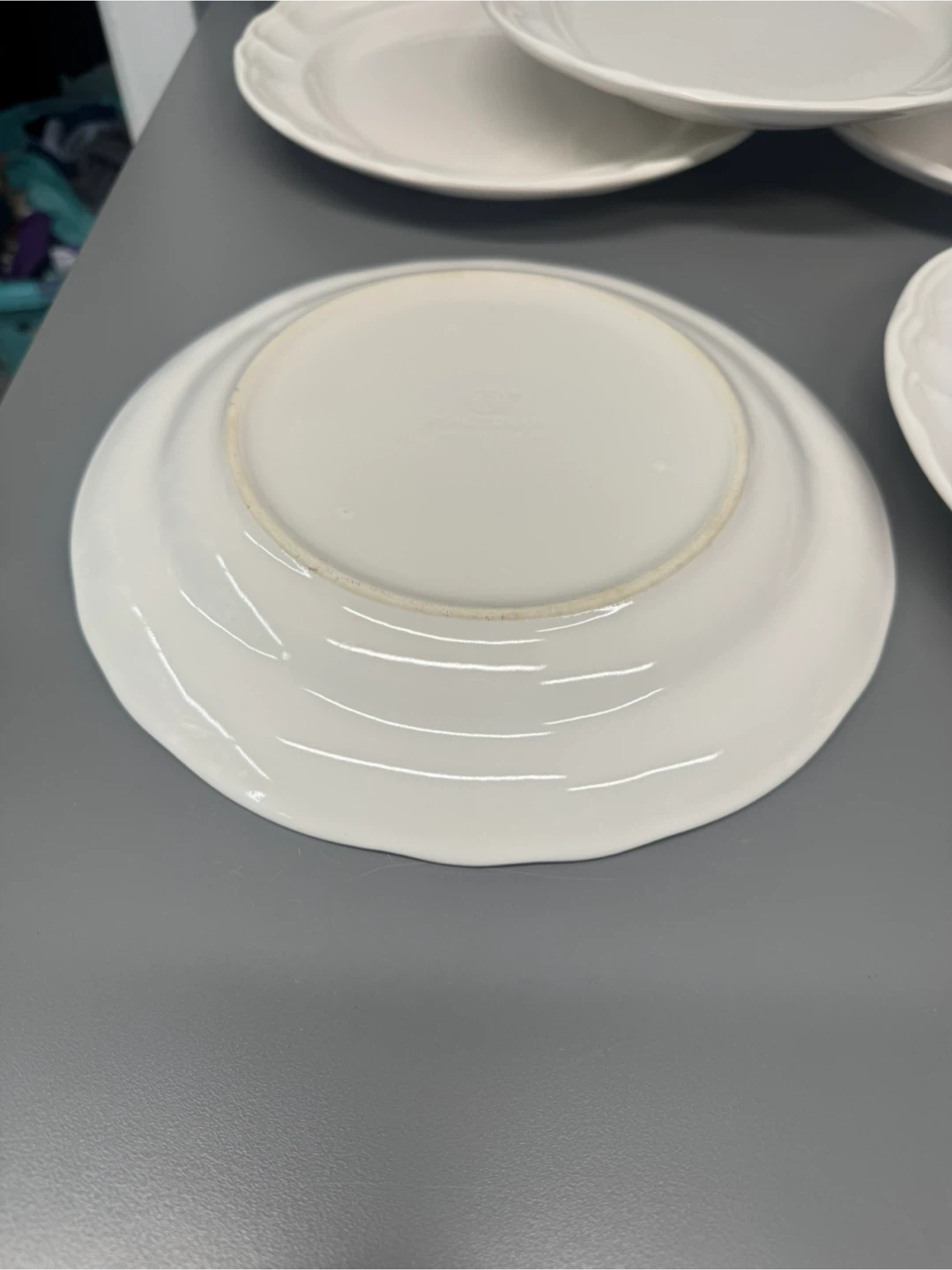 Pfaltzgraff White Scalloped Edge Dinner Plates - Set of 9 - photo 5