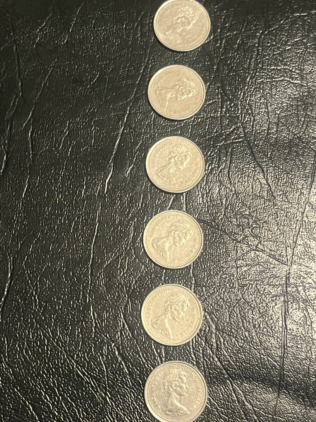 Canadian 25 Cent Coins (Quarter) - Assorted Dates - photo 4