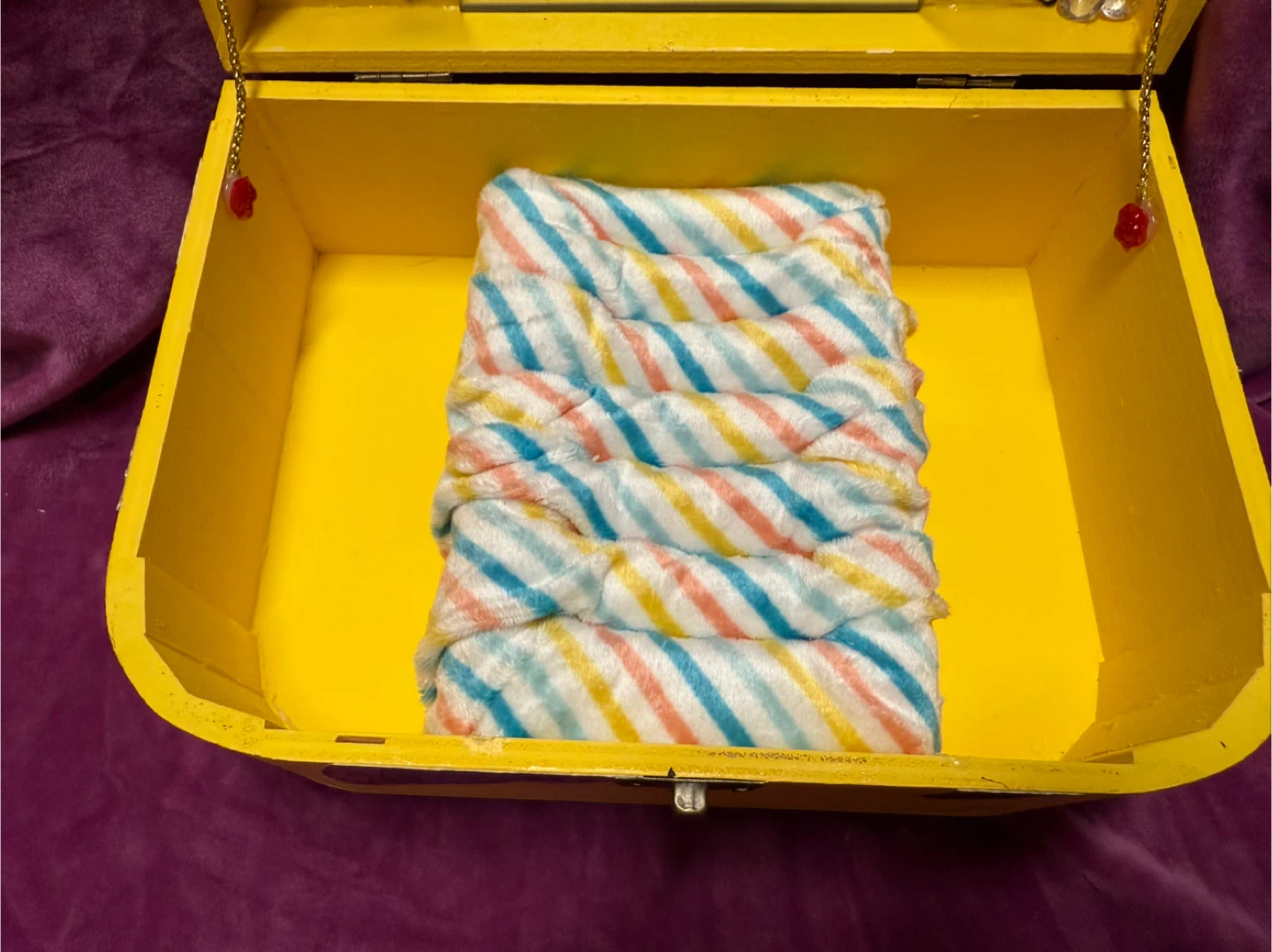 Yellow Butterfly Jewelry Box with Mirror - photo 2