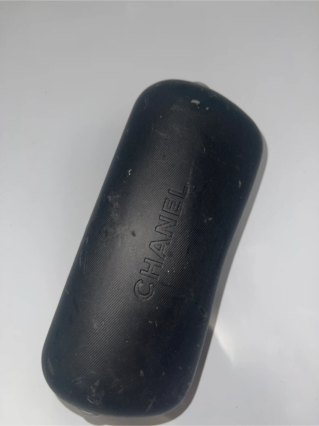 Chanel Sunglasses with Case - photo 3