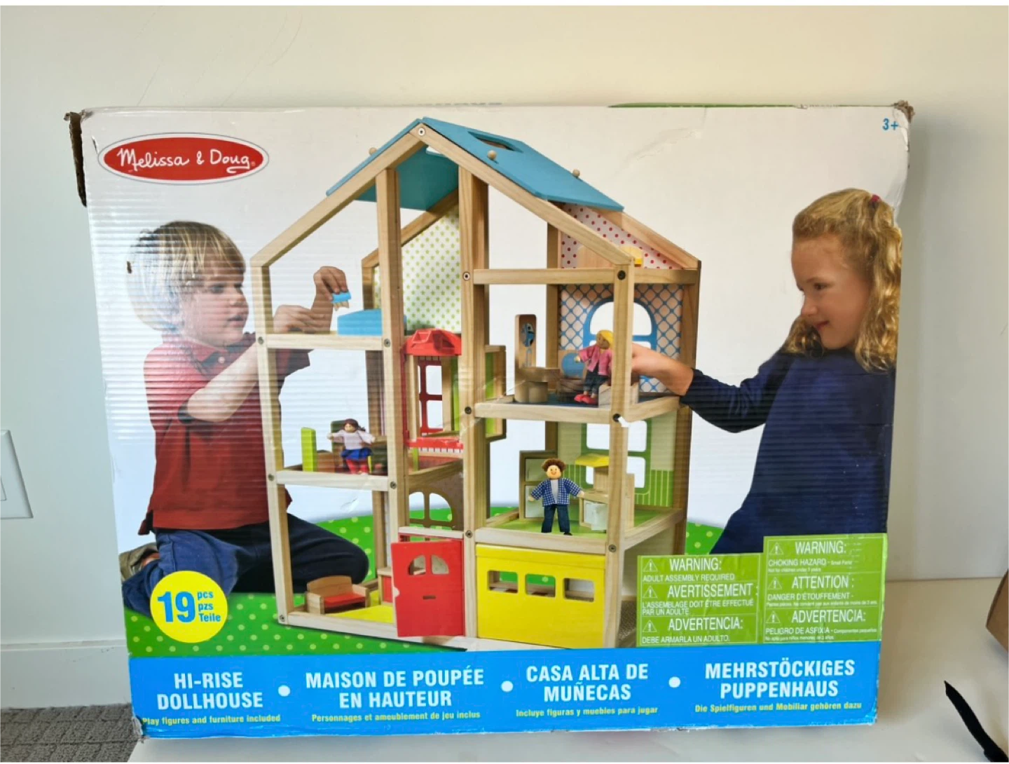 Melissa & Doug Hi-Rise Dollhouse with Figures and Furniture