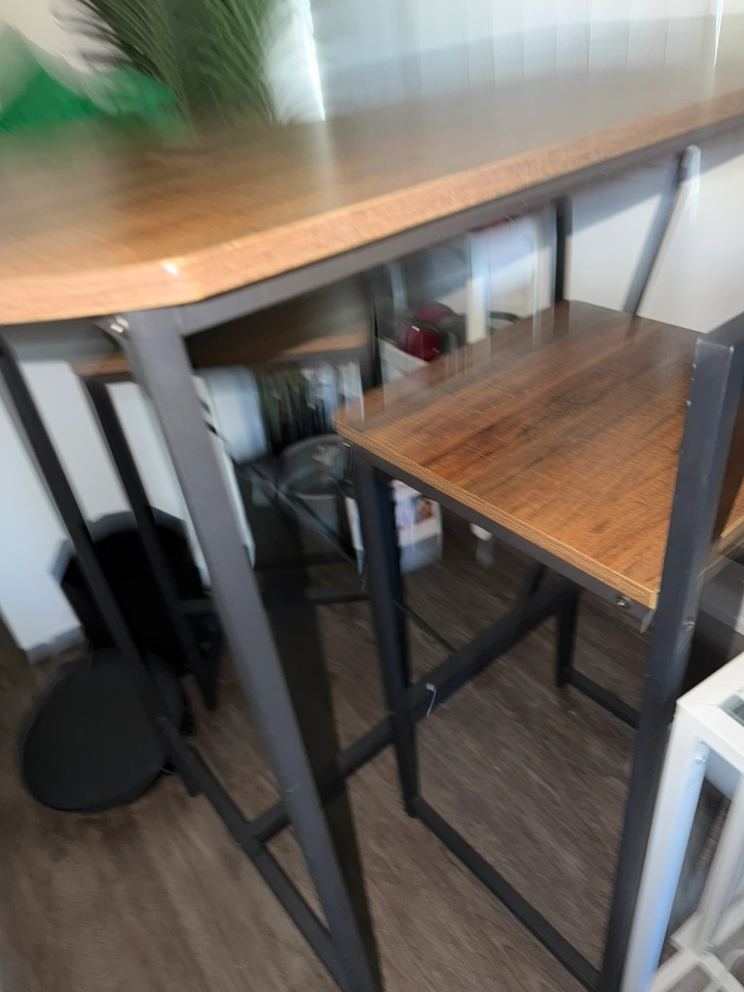 Compact Dining Set with Wooden Top and Black Frame - photo 5