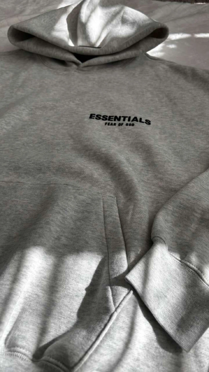 Essential hoodie - photo 2