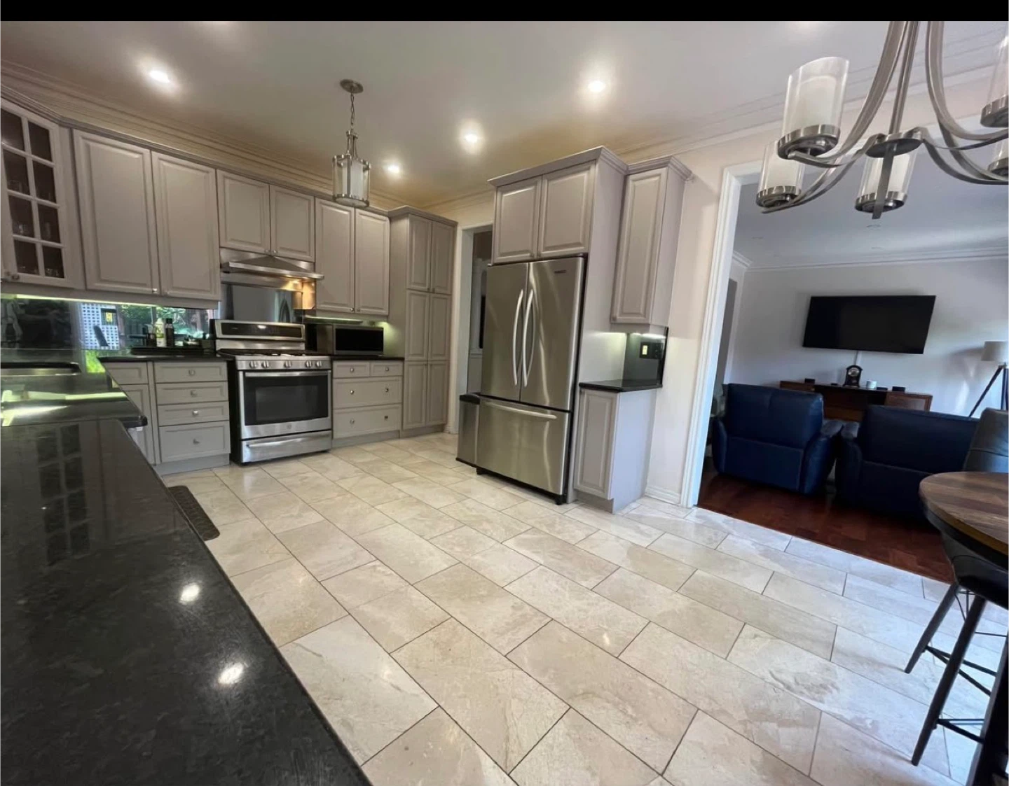 5bd  5 washroom detached furnished house for rent - photo 3