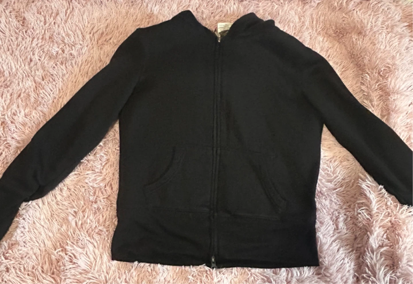 Black Zip-Up Hoodie with Faux Fur Lining🏆
