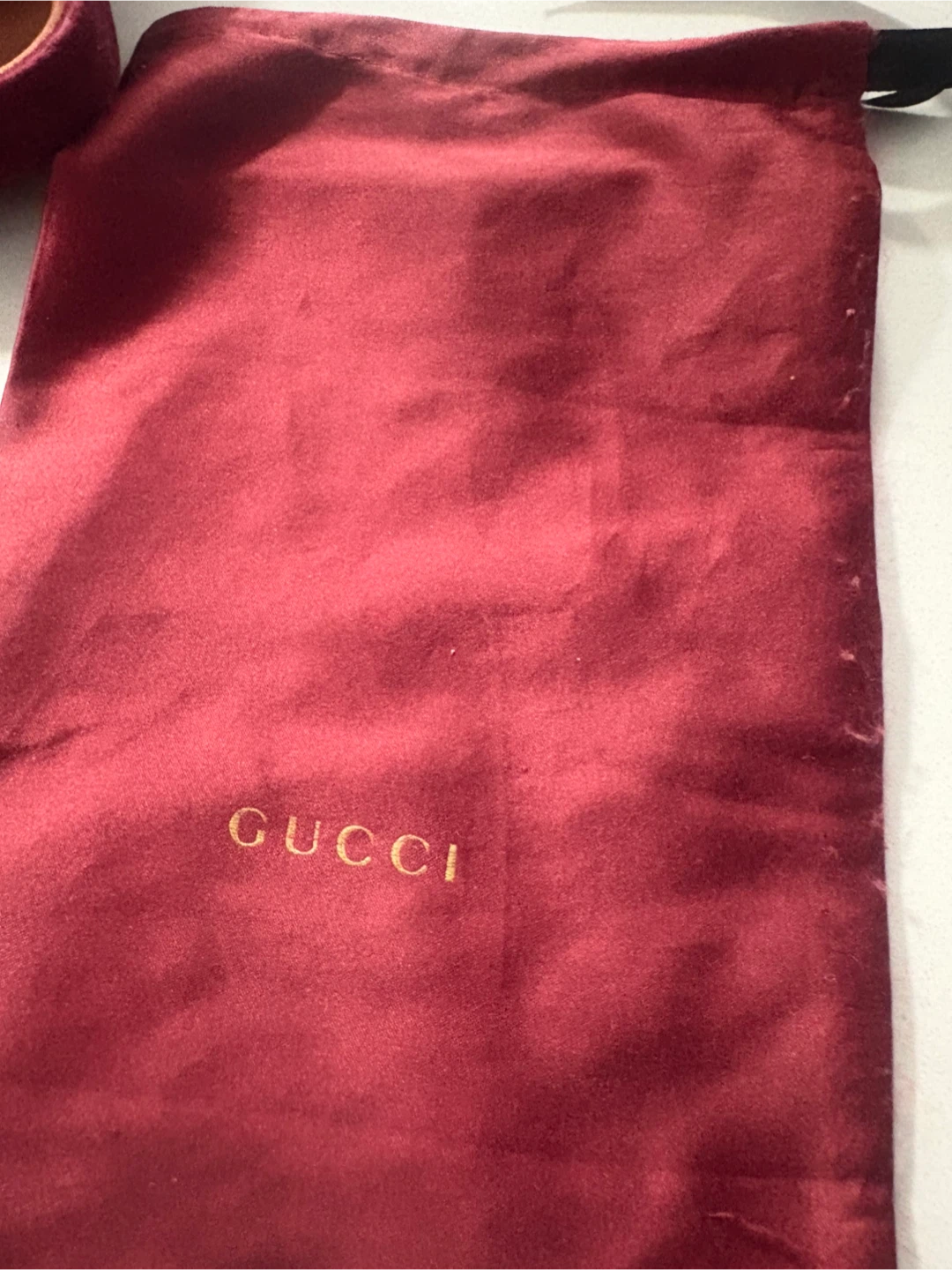 Monture Gucci avec étui et sac - photo 4
