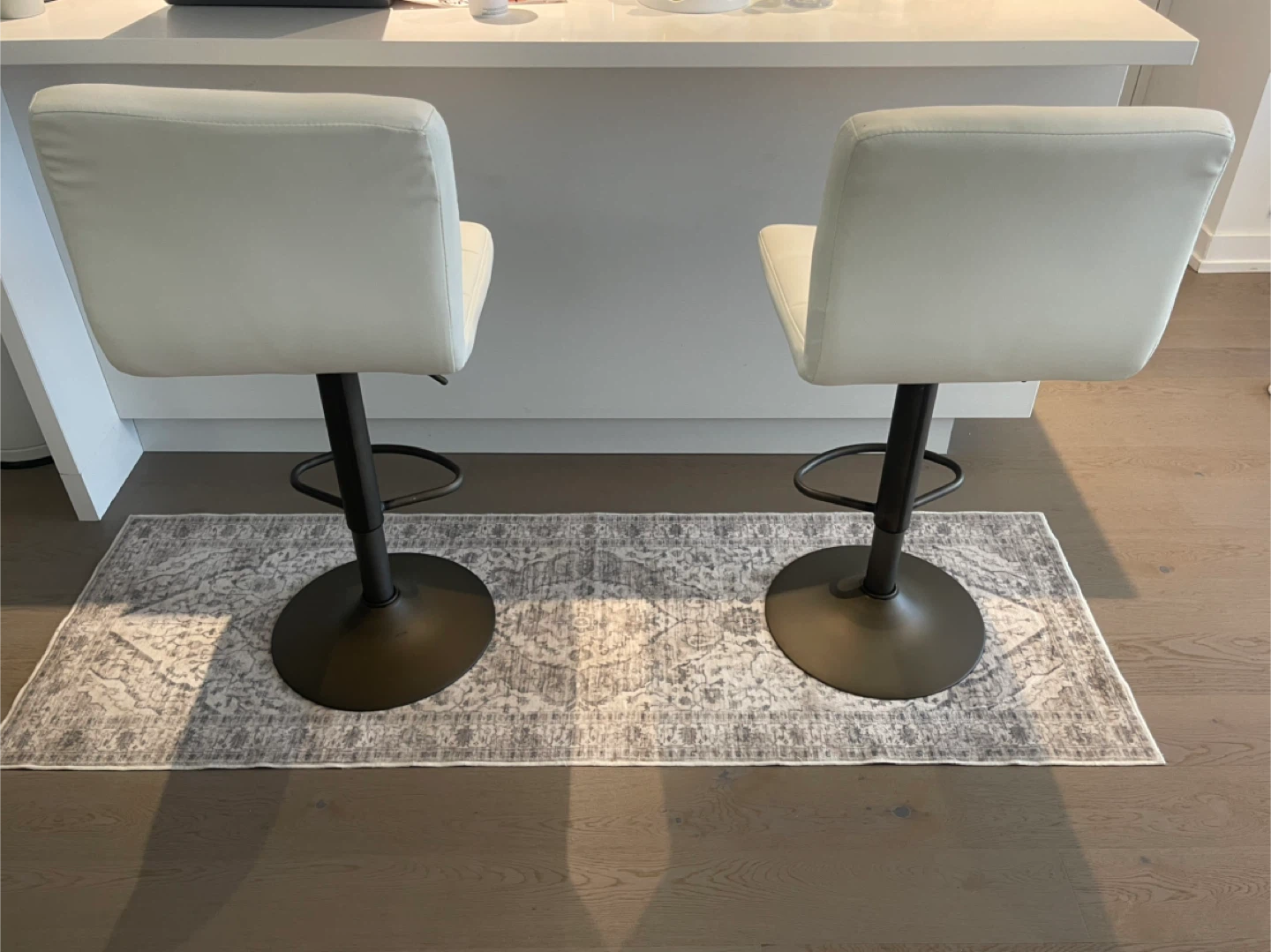 Set of 2x adjustable leather bar stools - photo 2