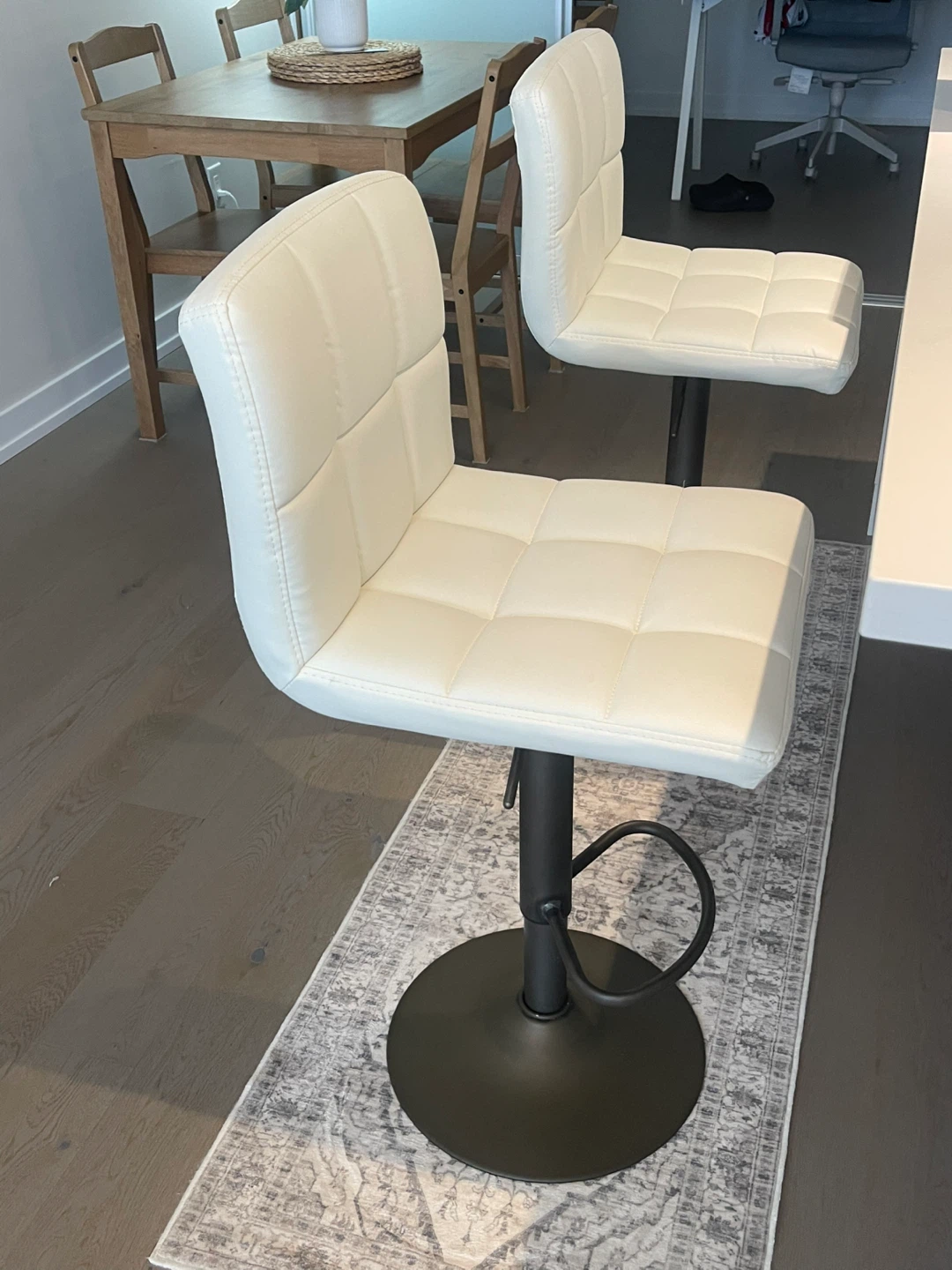 Set of 2x adjustable leather bar stools - photo 3