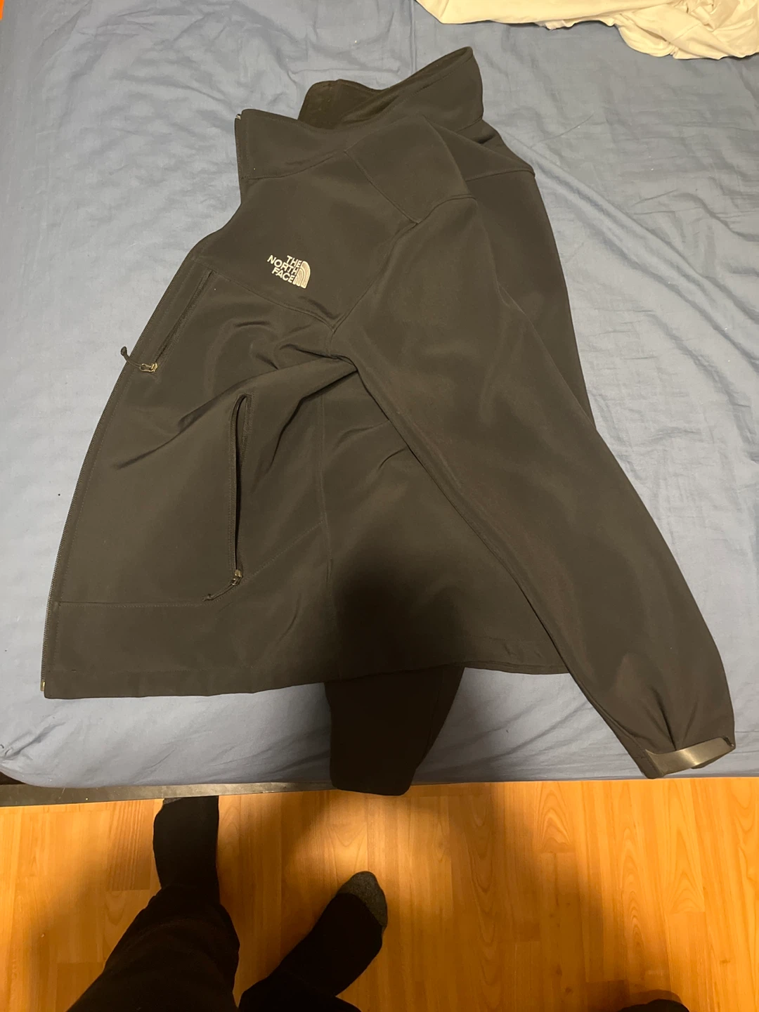 The North Face Men's Softshell Jacket - Size M