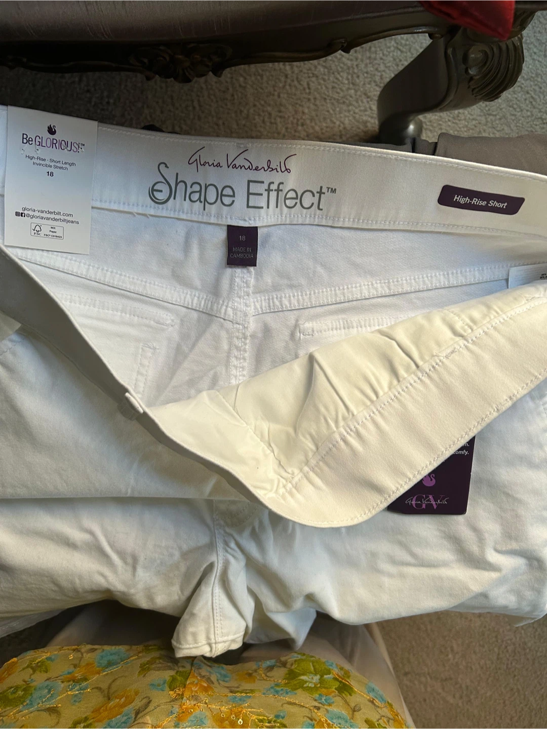 Size 18  High-Rise Shorts - photo 4