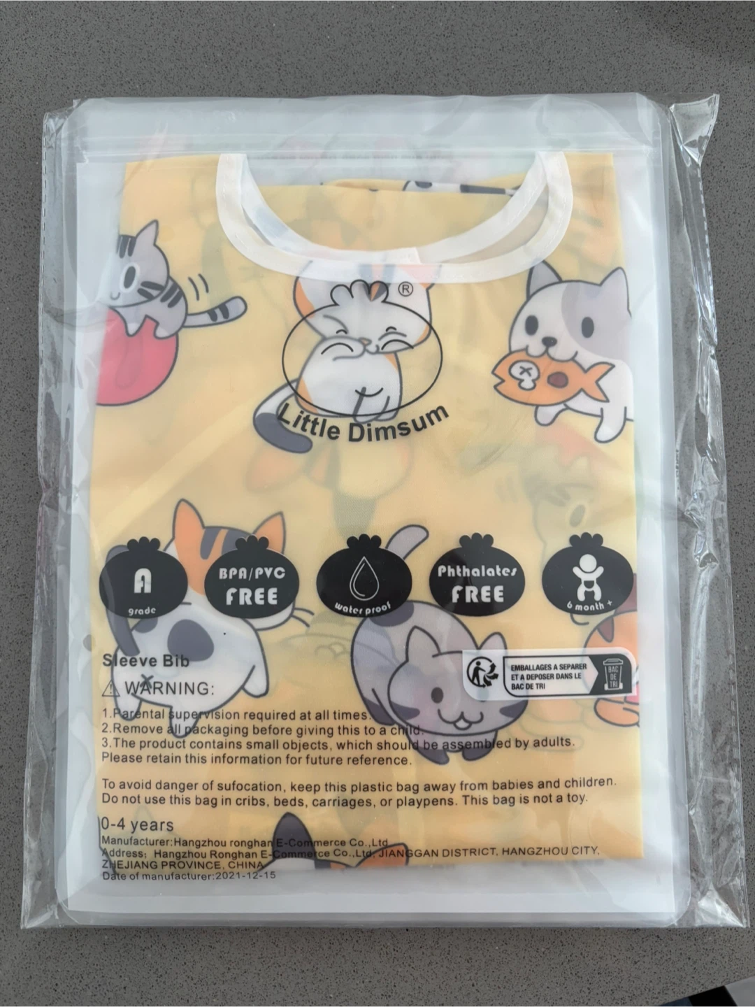 Little Dimsum Sleeve Bib (Yellow Cats)