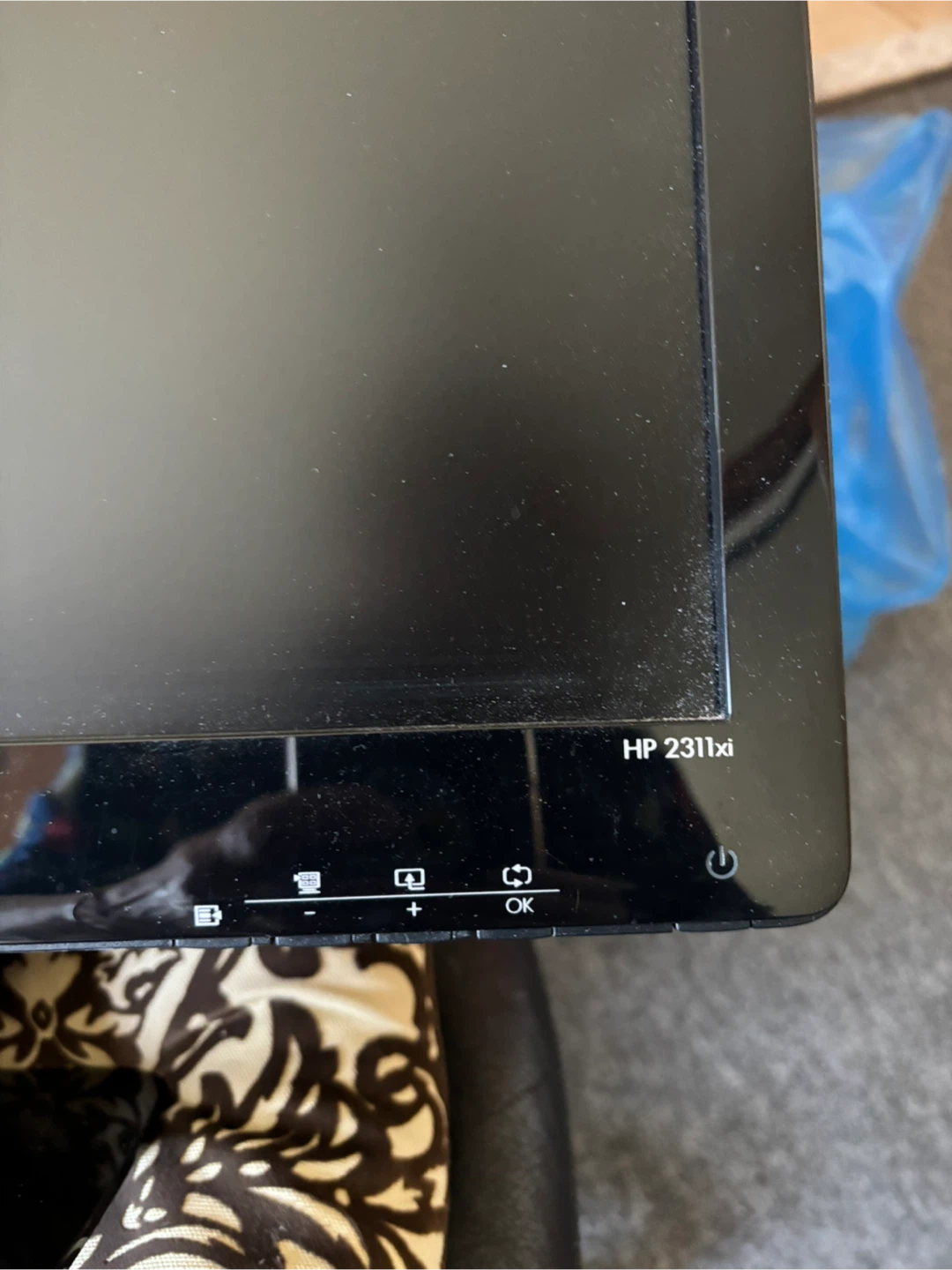 HP 2311xi 23-inch LCD Monitor - photo 4