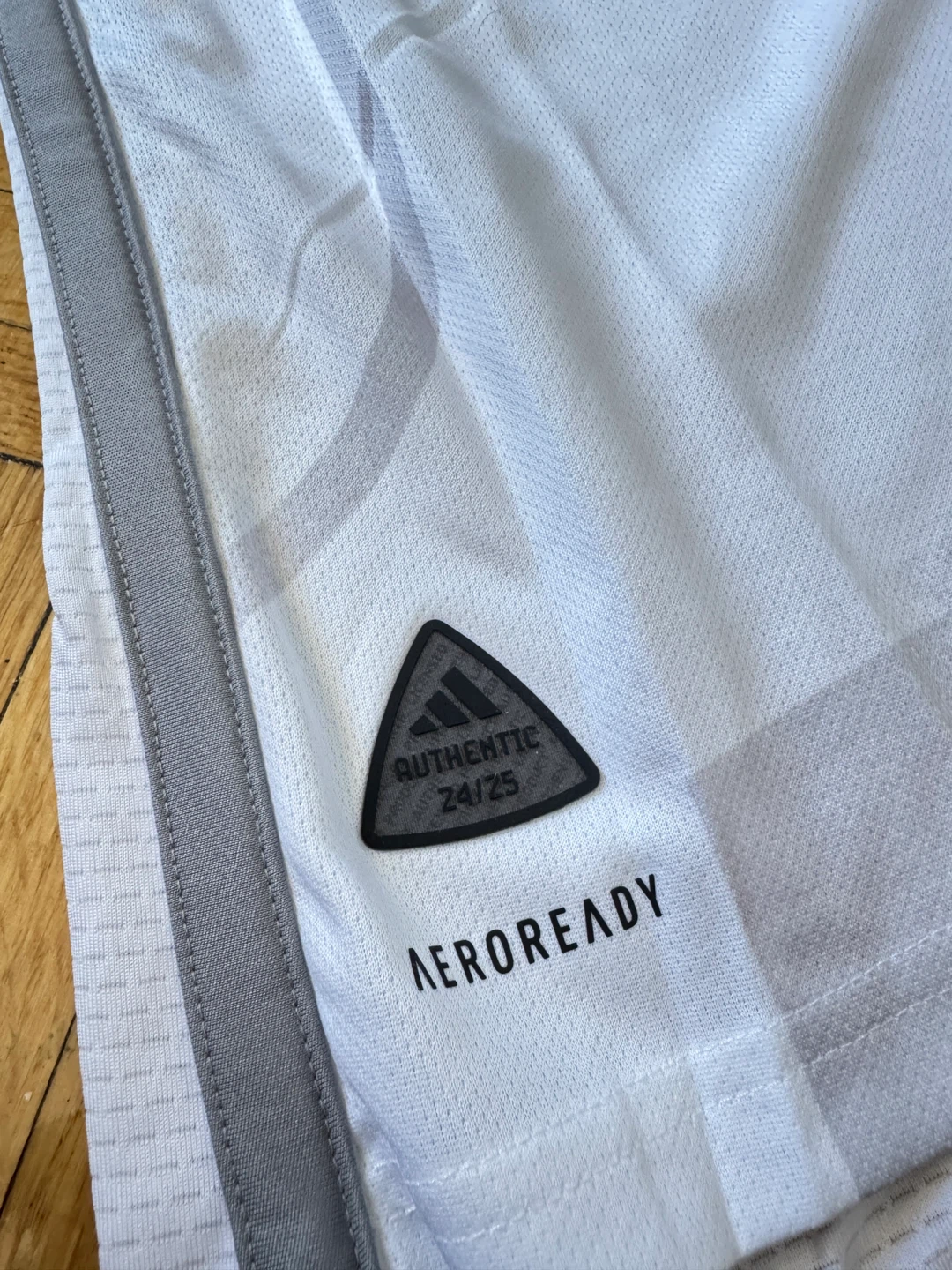 Adidas Toronto FC Jersey XL - brand new with tags - photo 4