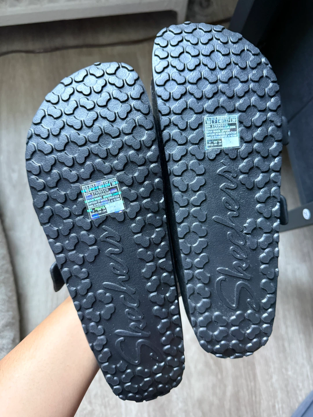 Skechers Arch Comfort Black Sandals Size 10 - photo 3