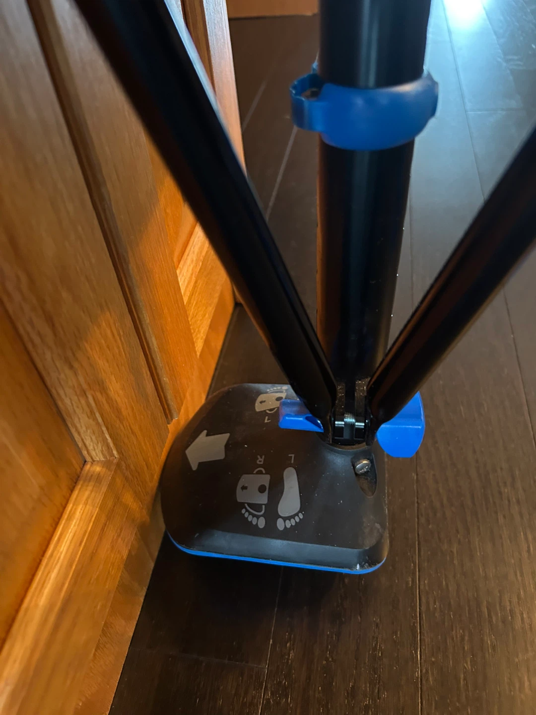 Iwalk 3.0 and EVENup Shoe Balancer/ Leveler