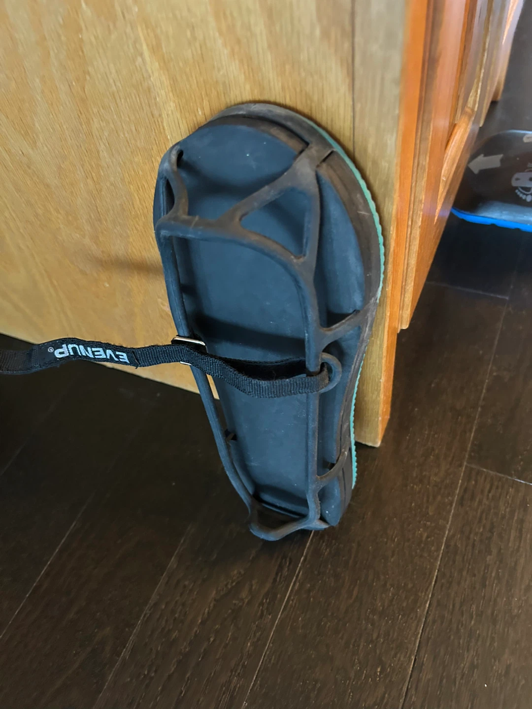 Iwalk 3.0 and EVENup Shoe Balancer/ Leveler - photo 5