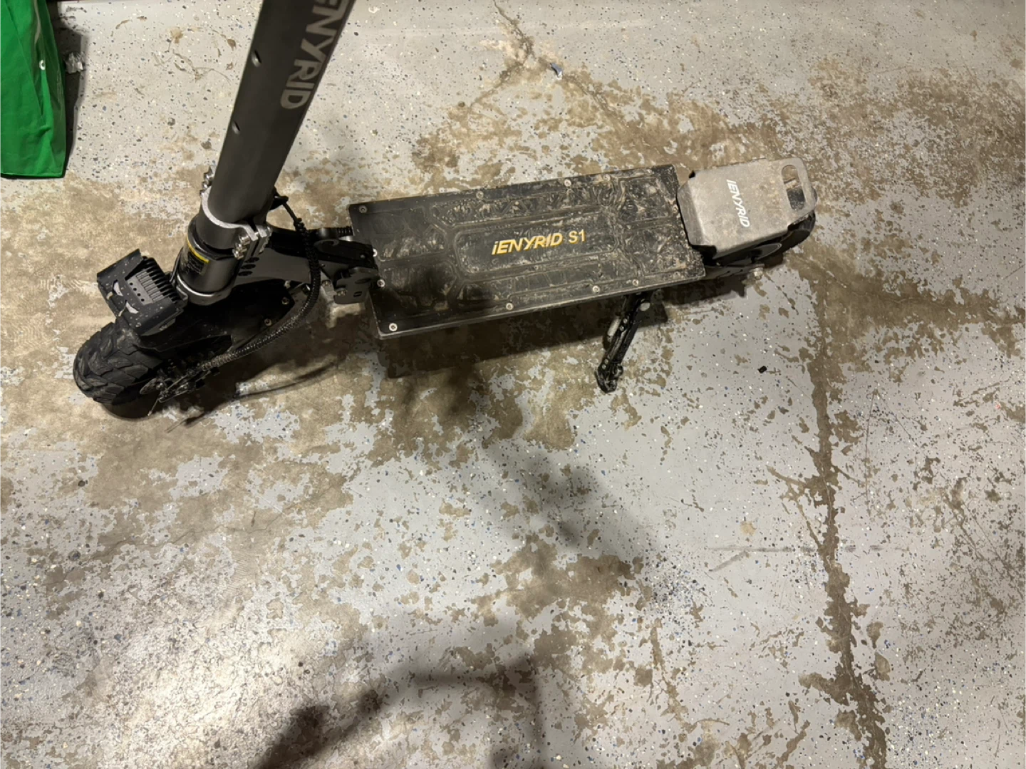 IenYrid S1 Electric Scooter - photo 2