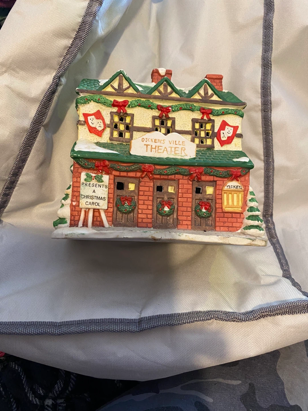 Dickensville Theater Christmas Village House - photo 3