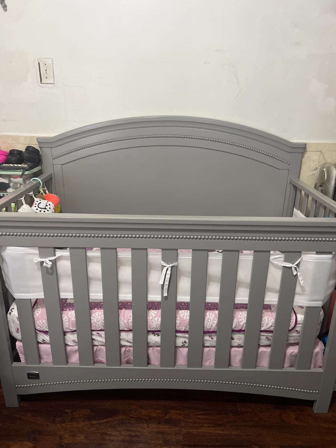 Storkcraft Gray Convertible Crib with Bedding