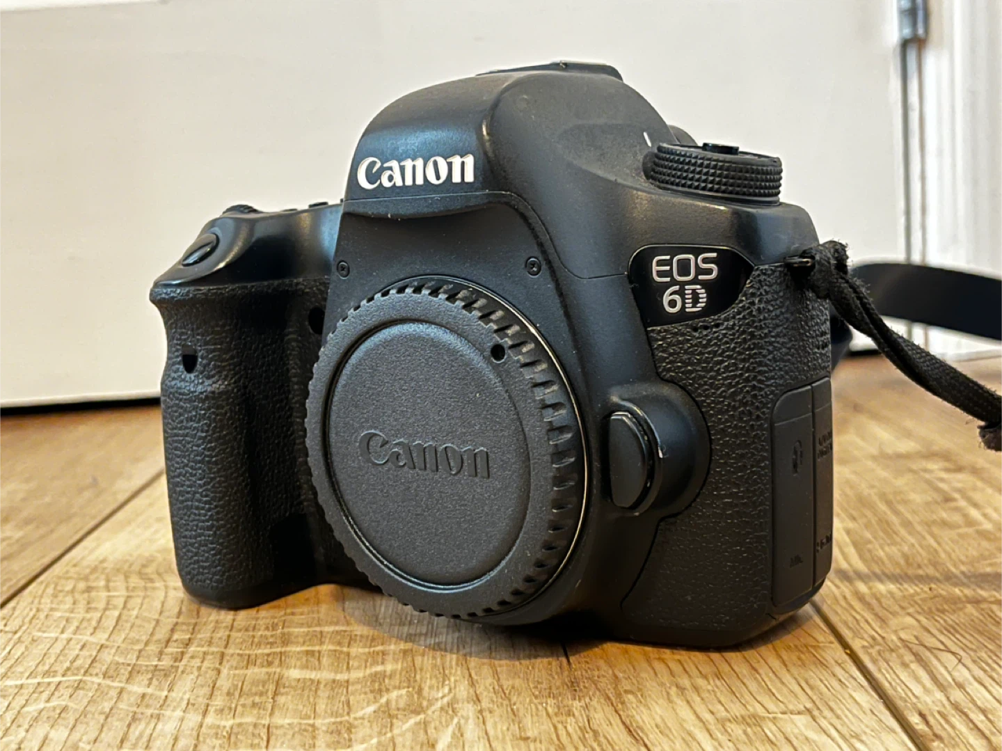 Canon 6D Full-Frame 20 MP Digital Camera - photo 4