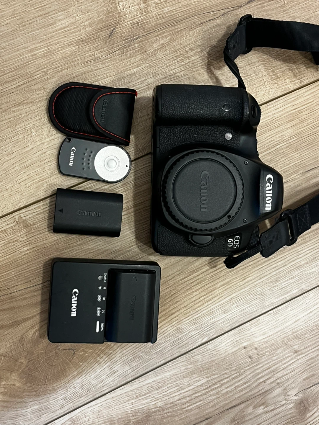 Canon 6D Full-Frame 20 MP Digital Camera