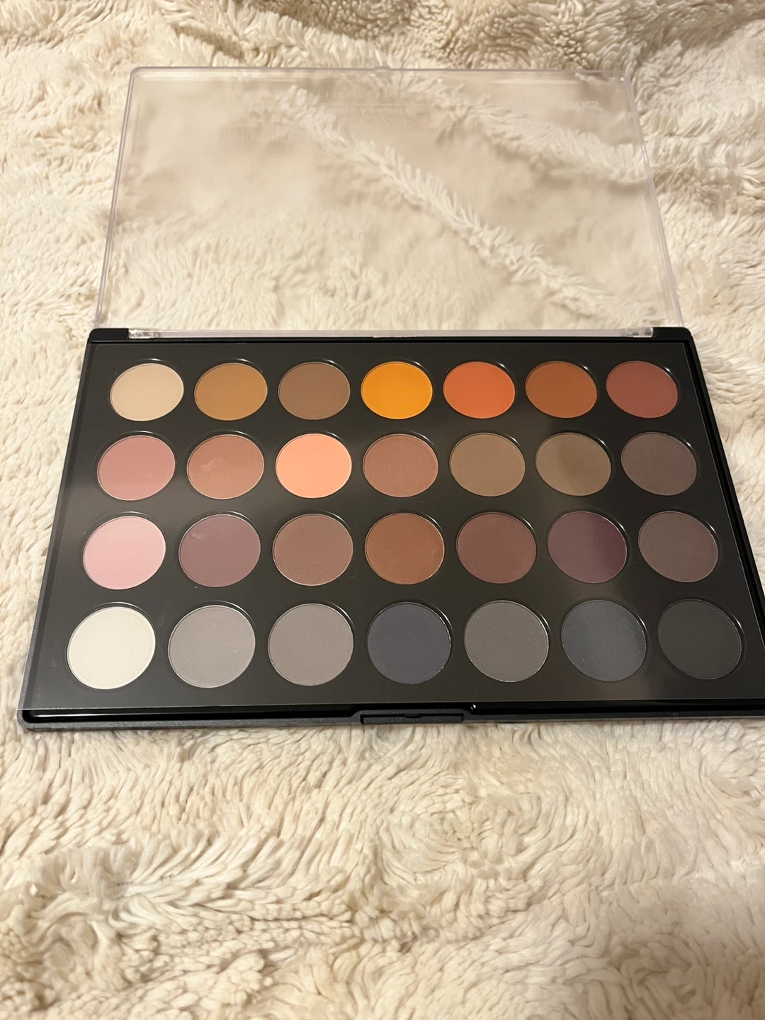 BH Cosmetics Modern Neutrals 28 Color Eyeshadow Palette - photo 4