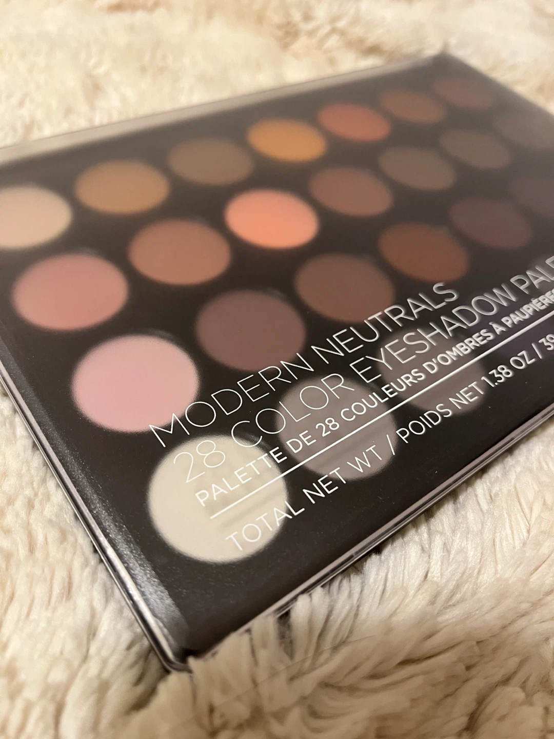 BH Cosmetics Modern Neutrals 28 Color Eyeshadow Palette - photo 3