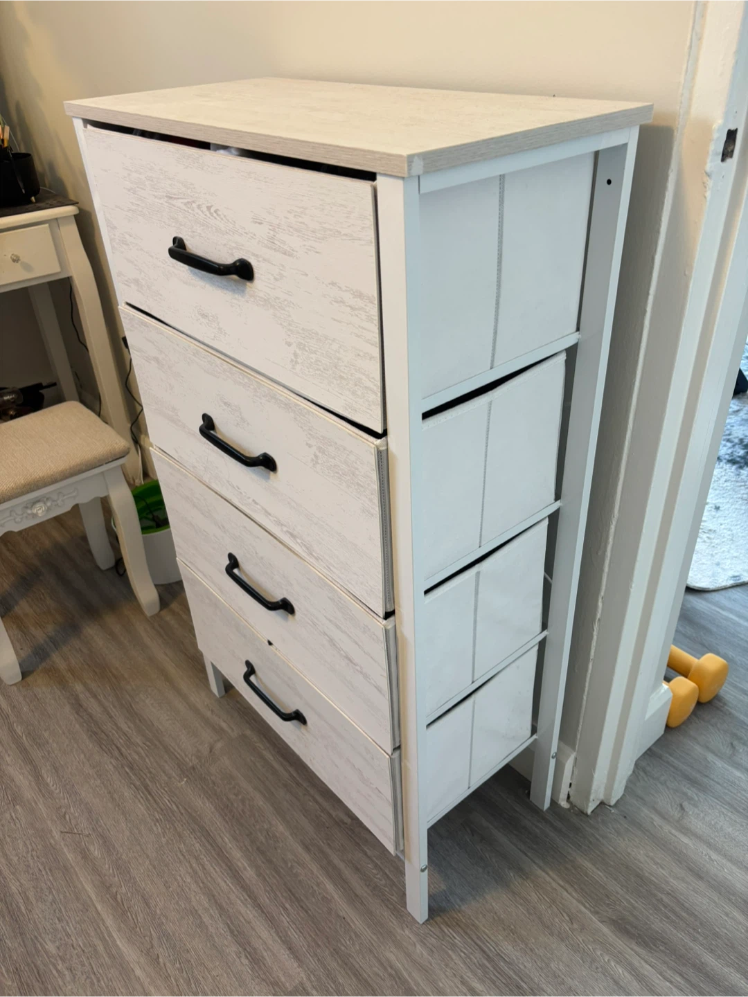White dresser - photo 3