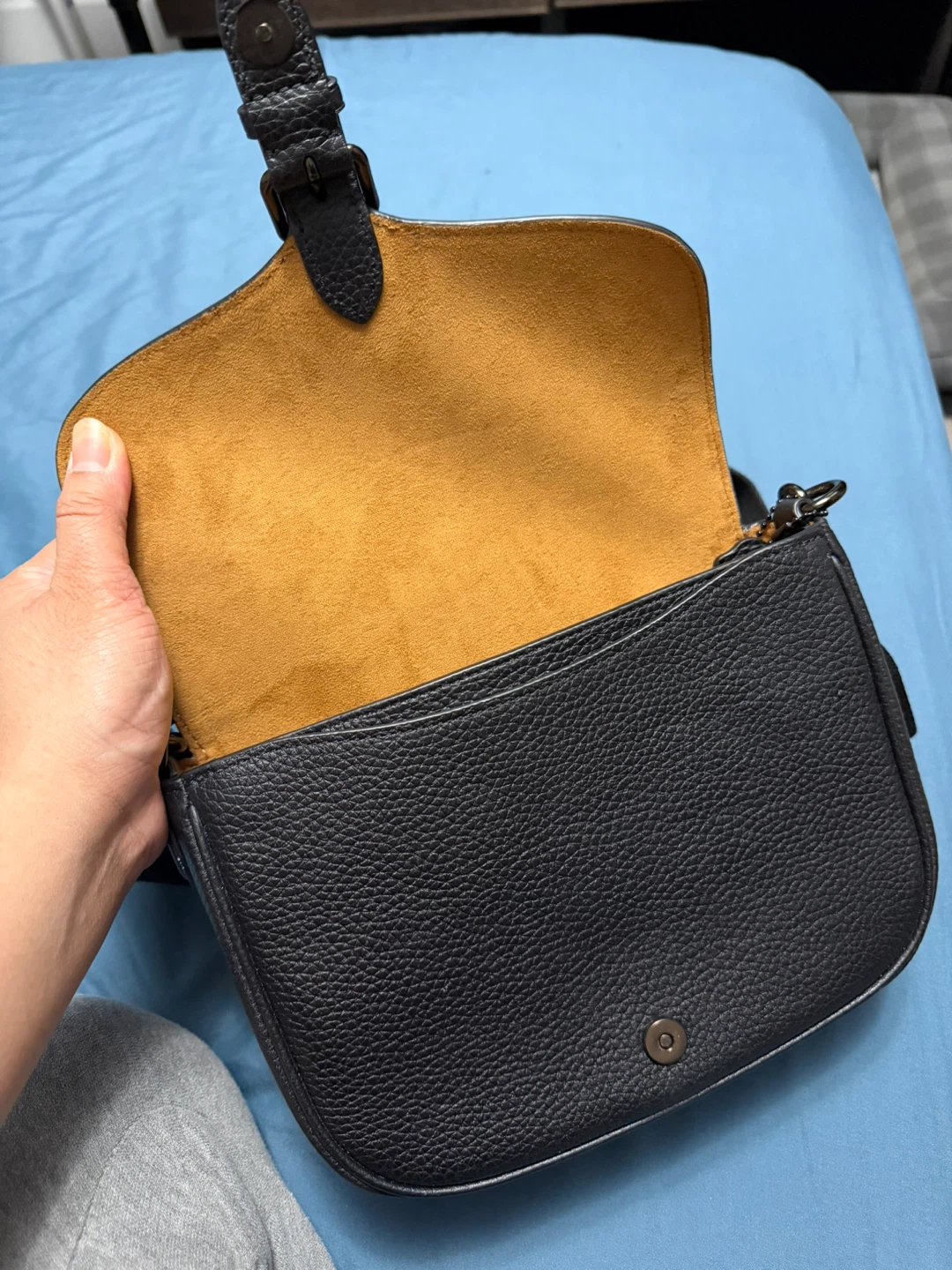 Coach Amelia Saddle Bag - Black Leather and Black hardware - photo 3