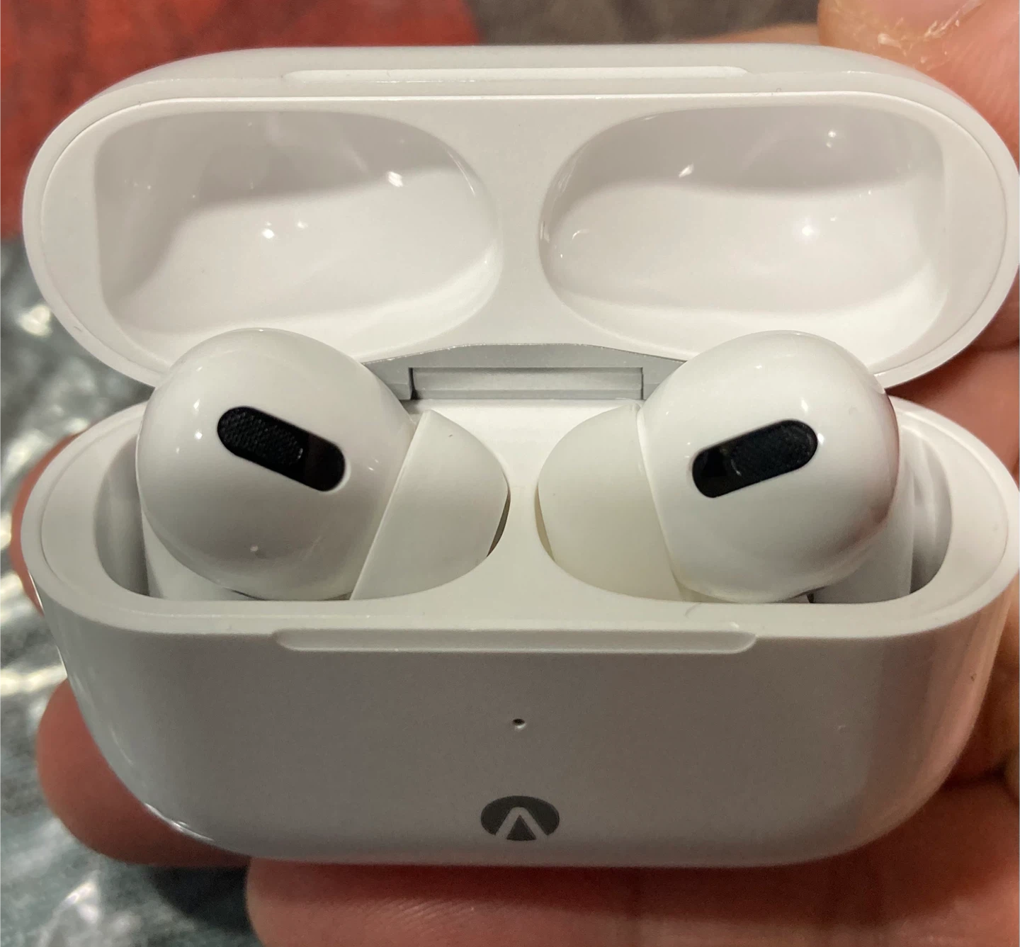 White Wireless Earbuds with Charging Case