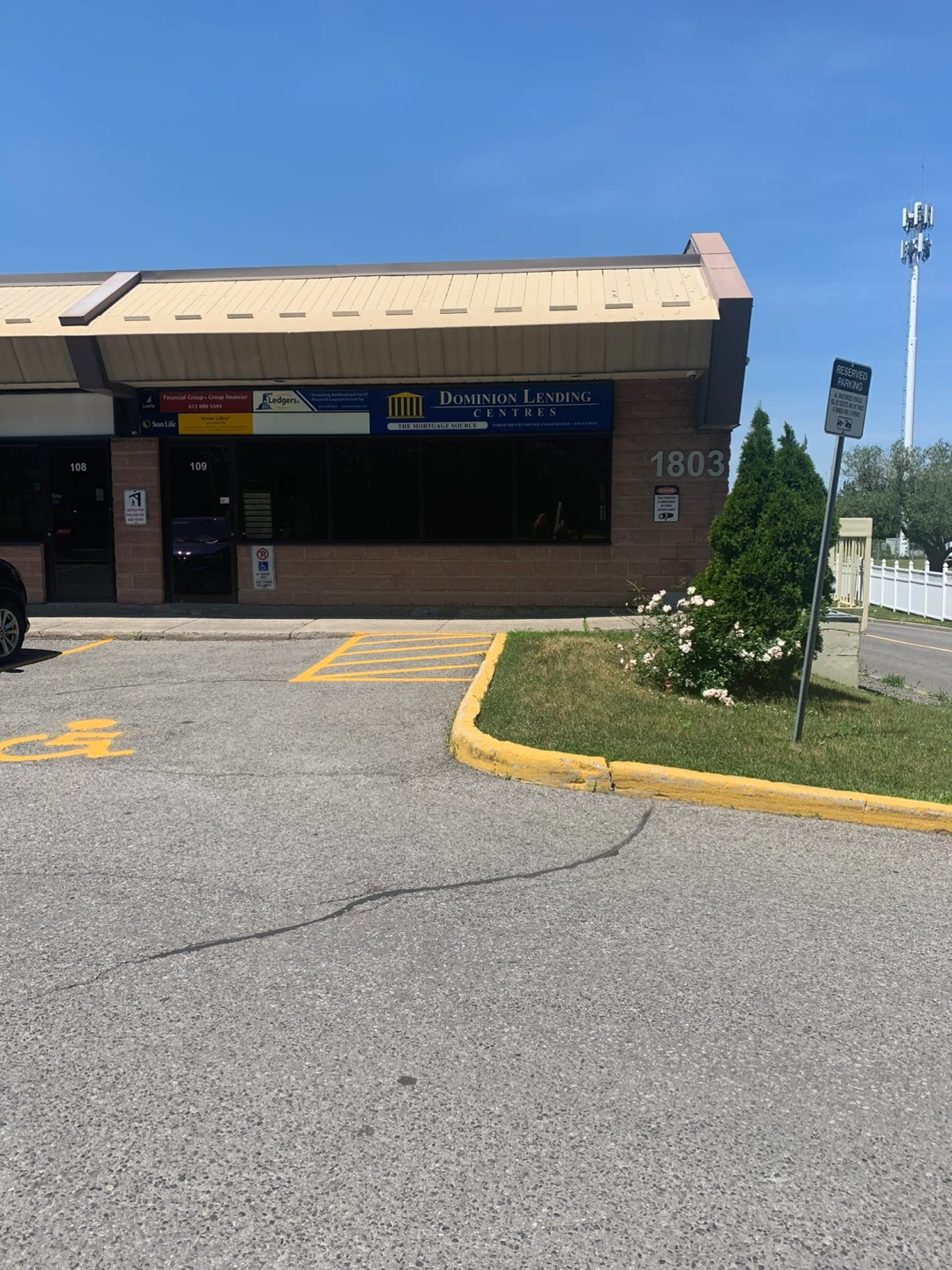 Spa room for rent in Orléans