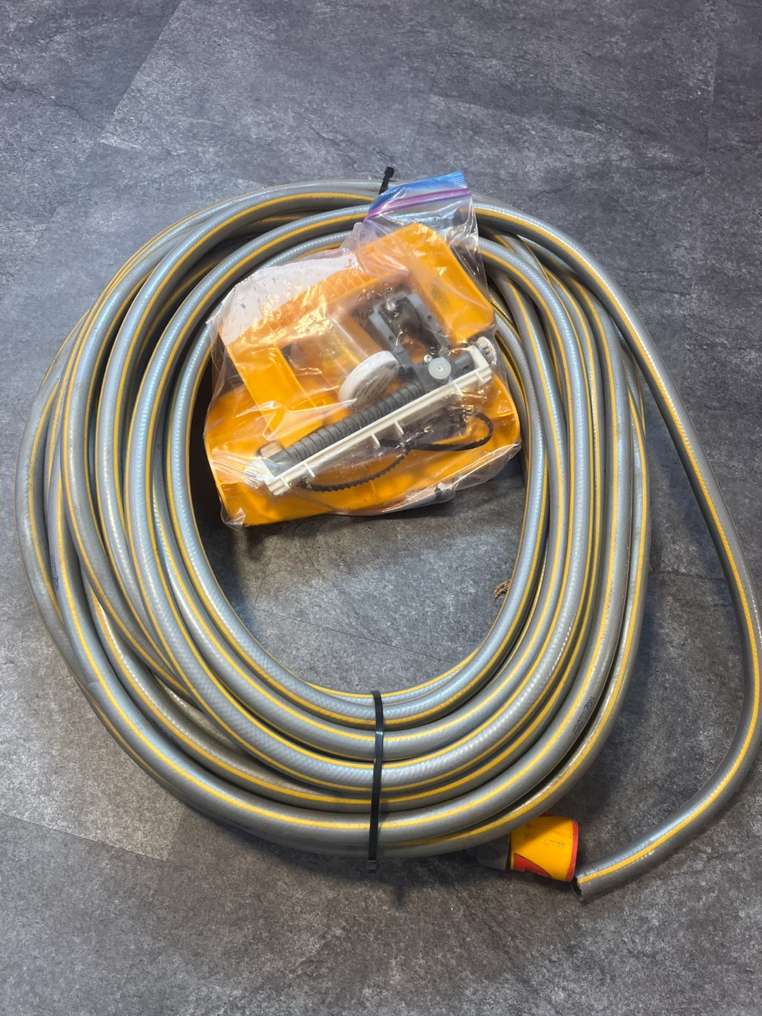 Hozelock Hose and Sprayer Set - photo 2