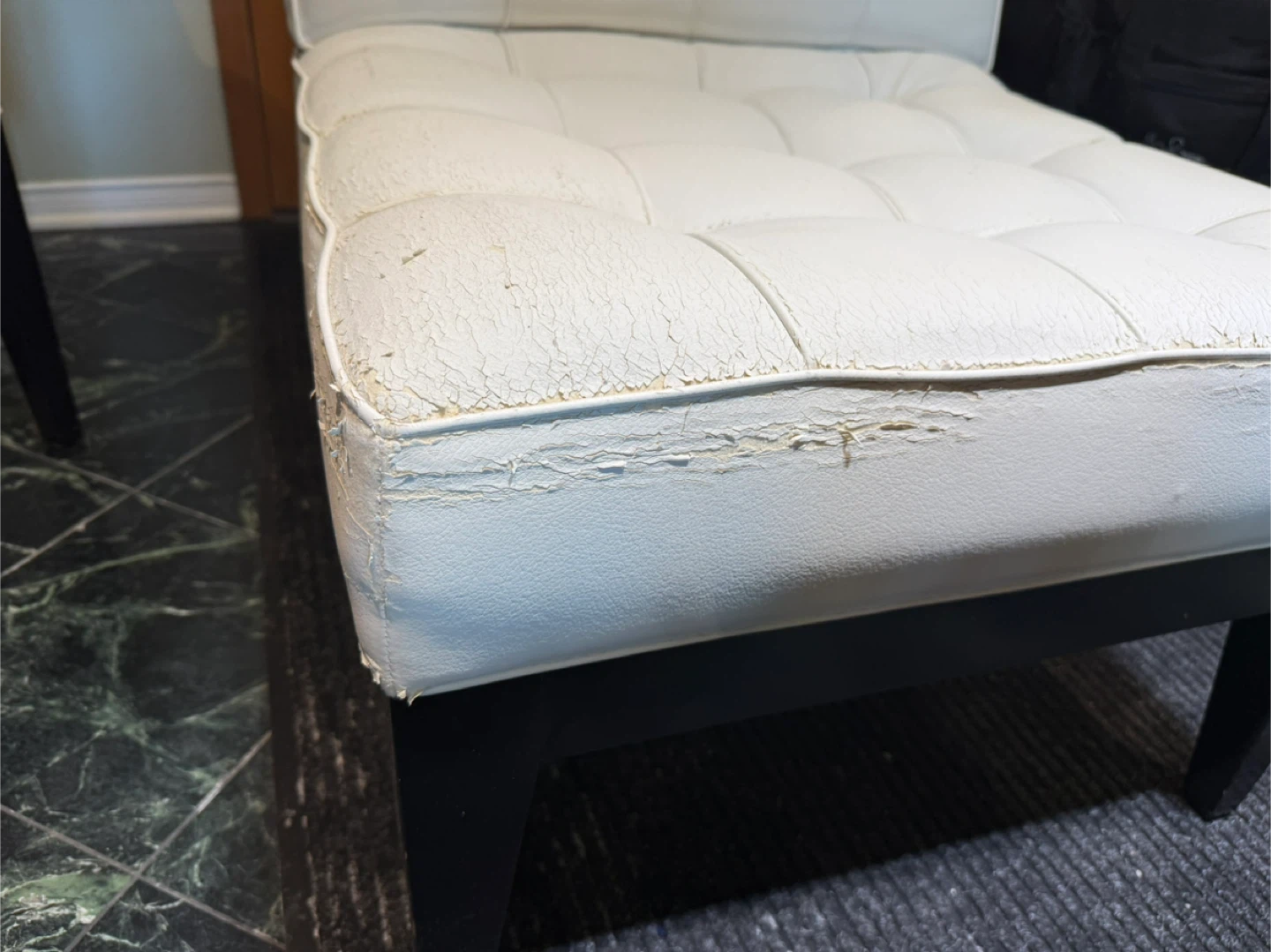 White Tufted Accent Chair and Ottoman - free! - photo 5
