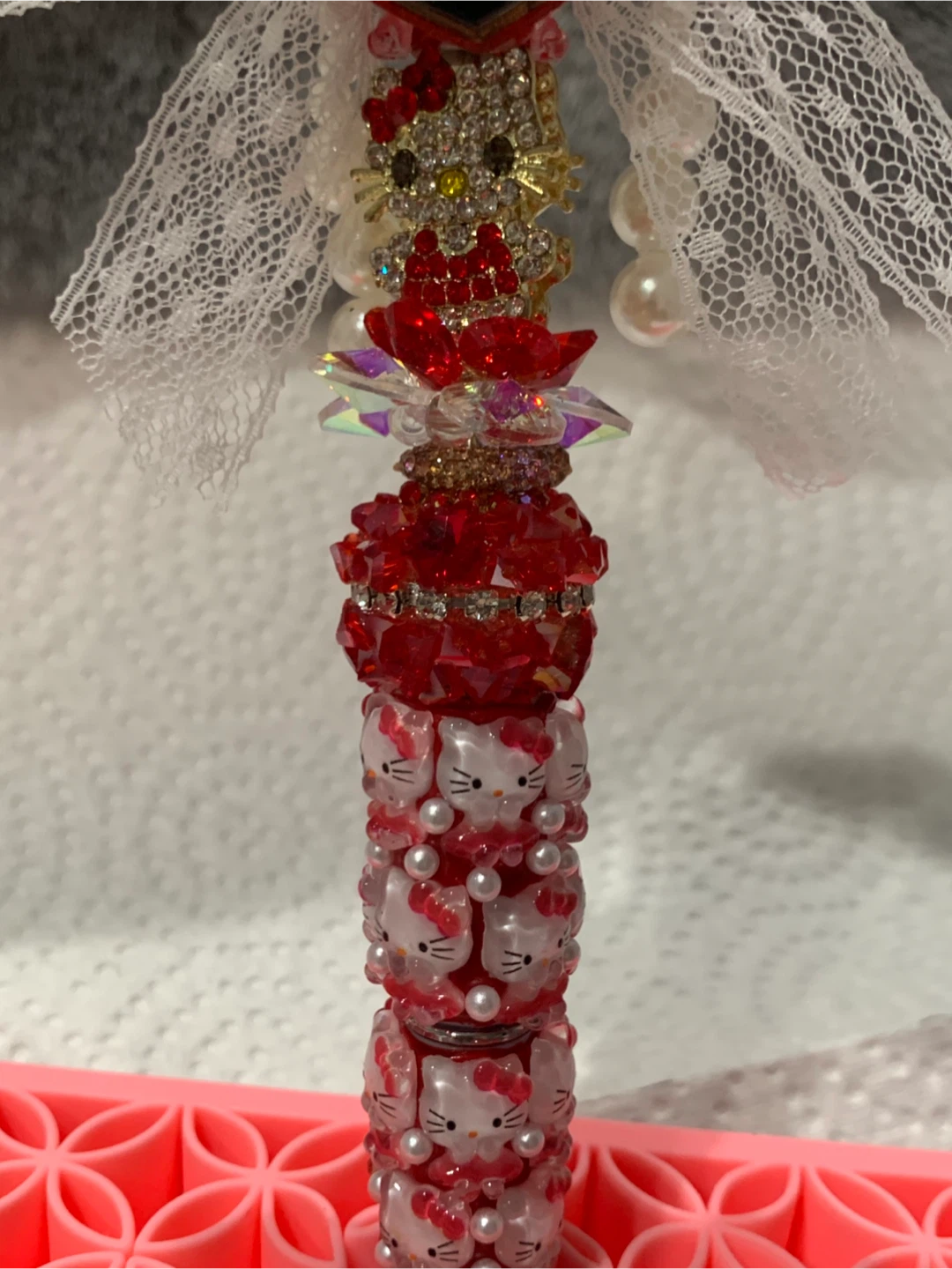 Hello Kitty Rhinestone fancy pen with Heart Charm - photo 4