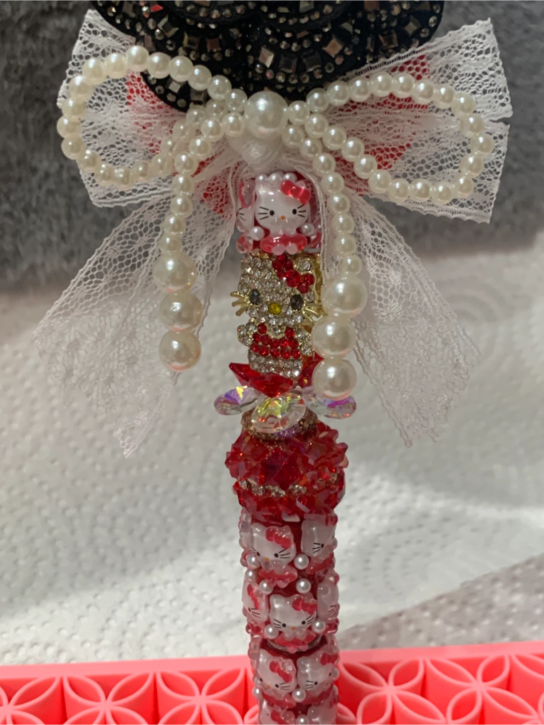 Hello Kitty Rhinestone fancy pen with Heart Charm - photo 5