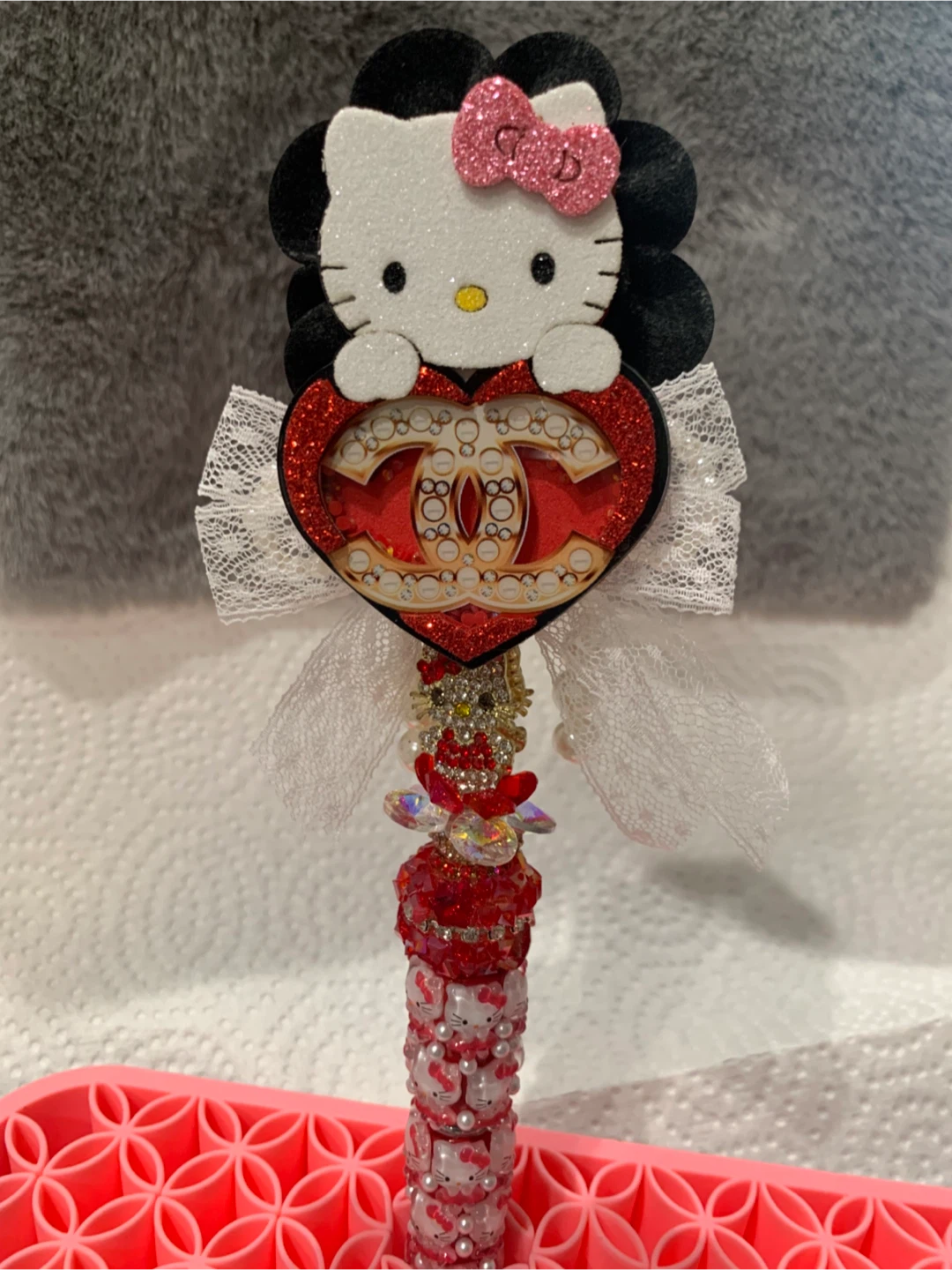 Hello Kitty Rhinestone fancy pen with Heart Charm - photo 3