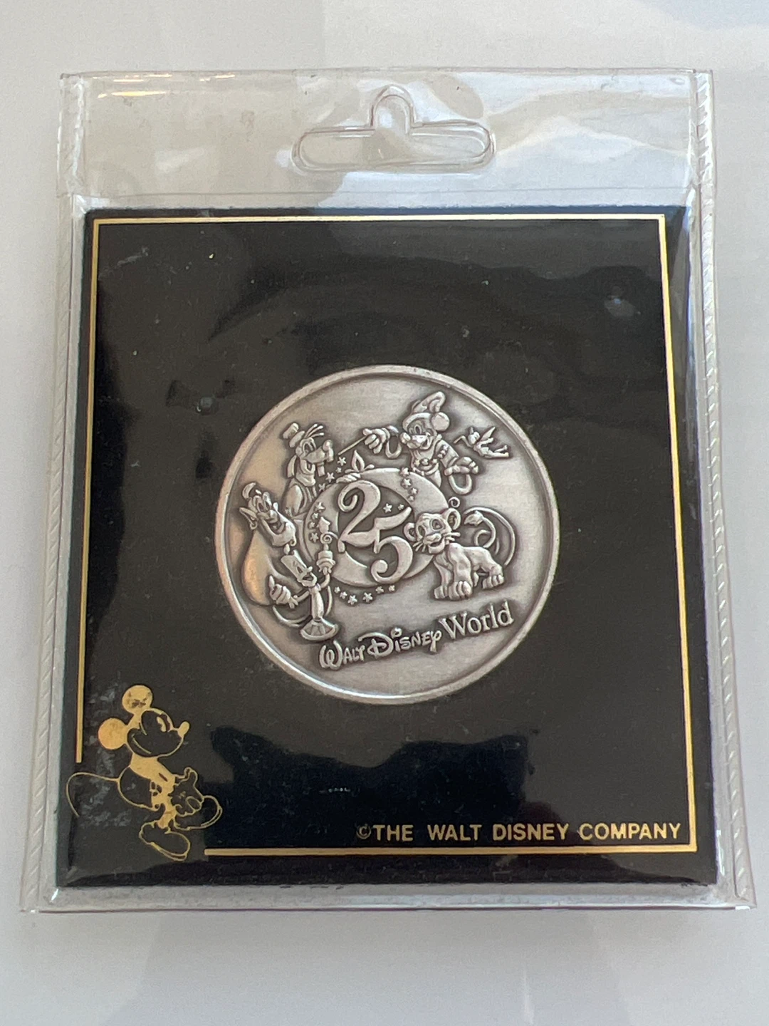 VINTAGE 1971-1996 Disney World 25th Anniversary Medallion Coin