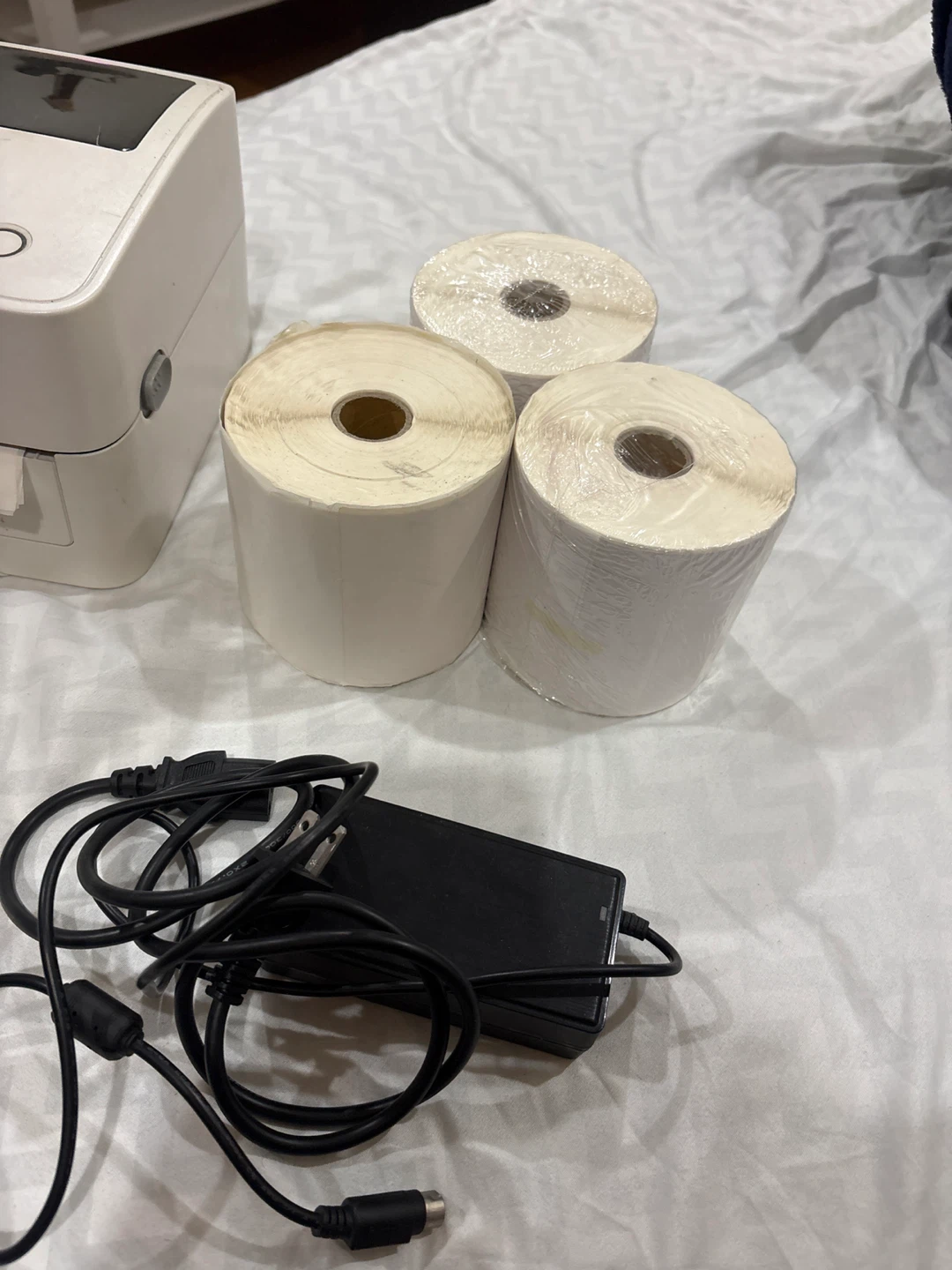 HPRT Thermal Label Printer with 3 Rolls of Labels - photo 2
