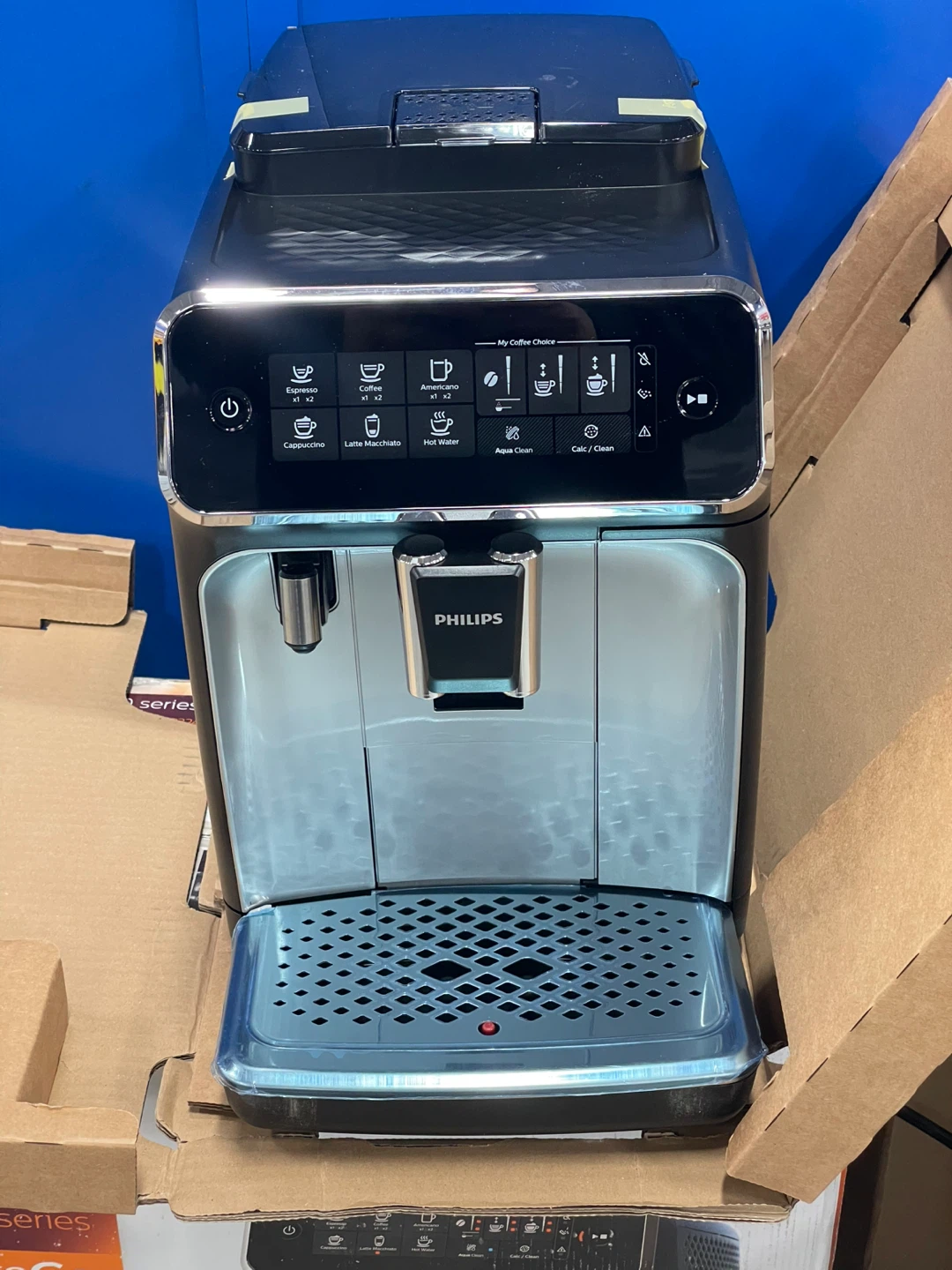 Philips 3200 Series LatteGo Coffee Machine - photo 2
