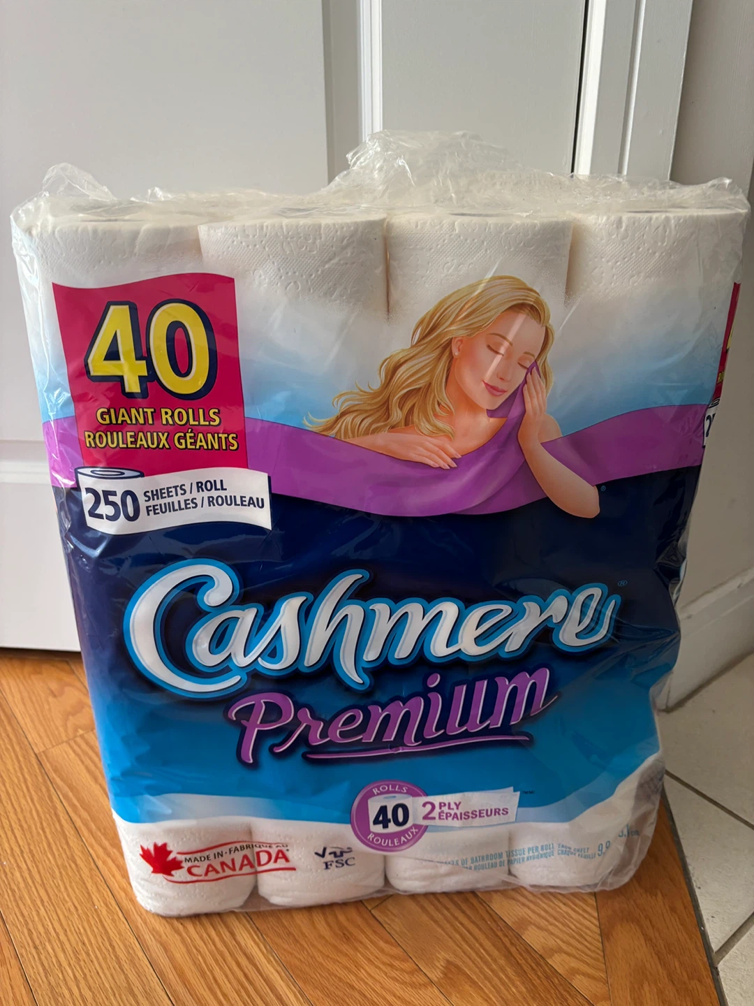 Cashmere Premium Toilet Paper - 40 Giant Rolls